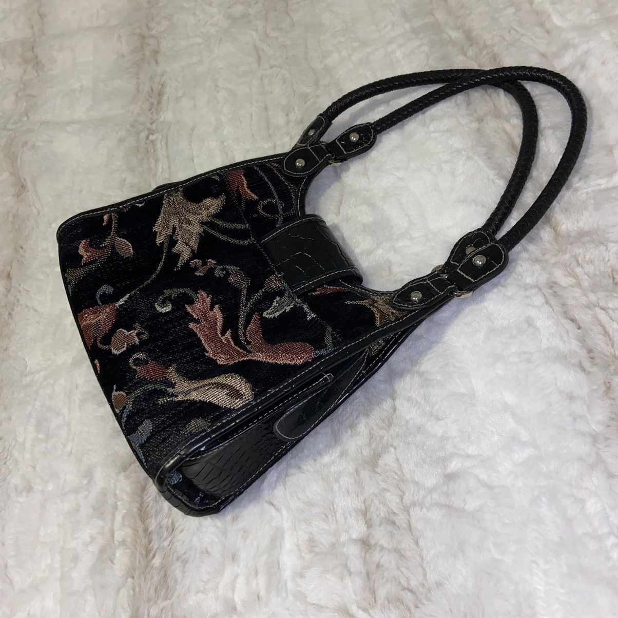 Vintage *SOLD* Rossetti Black + Floral Vintage Whimsy Unique Handbag Size ONE SIZE - 2 Thumbnail