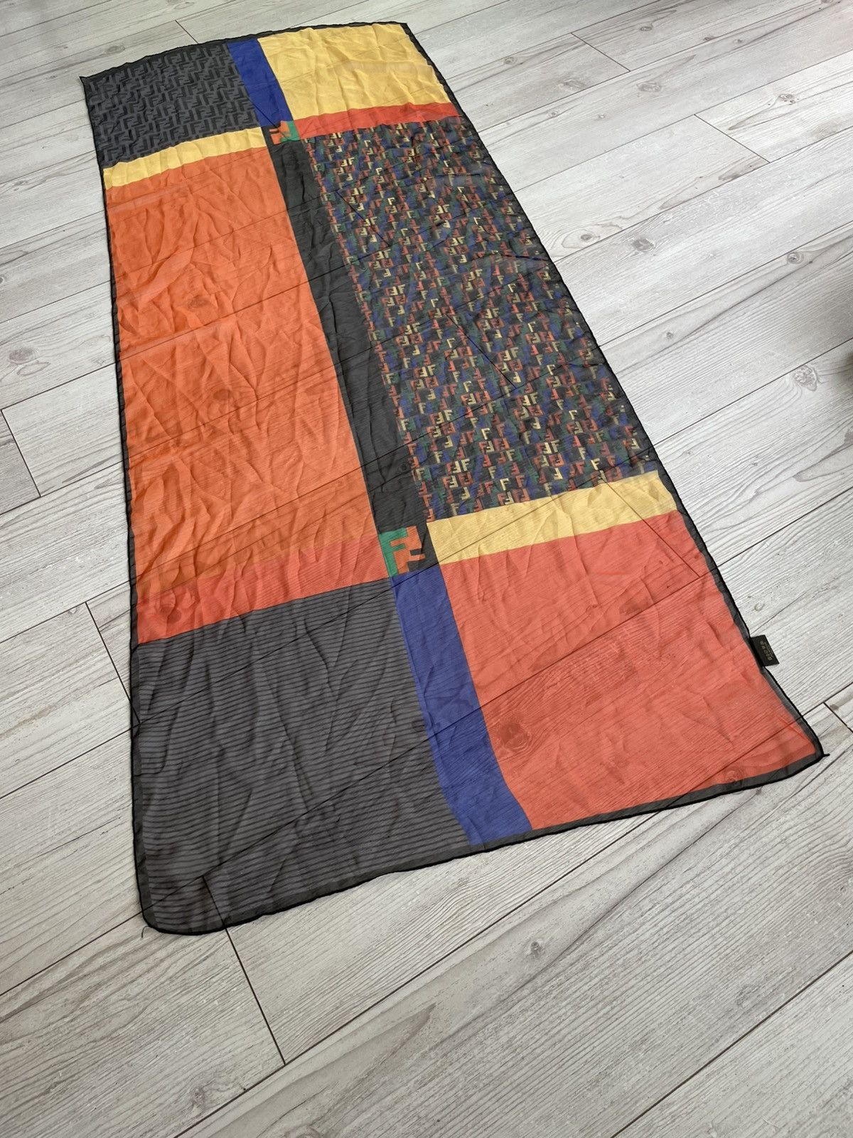 Fendi Fendi Silk Scarf Size ONE SIZE - 7 Thumbnail