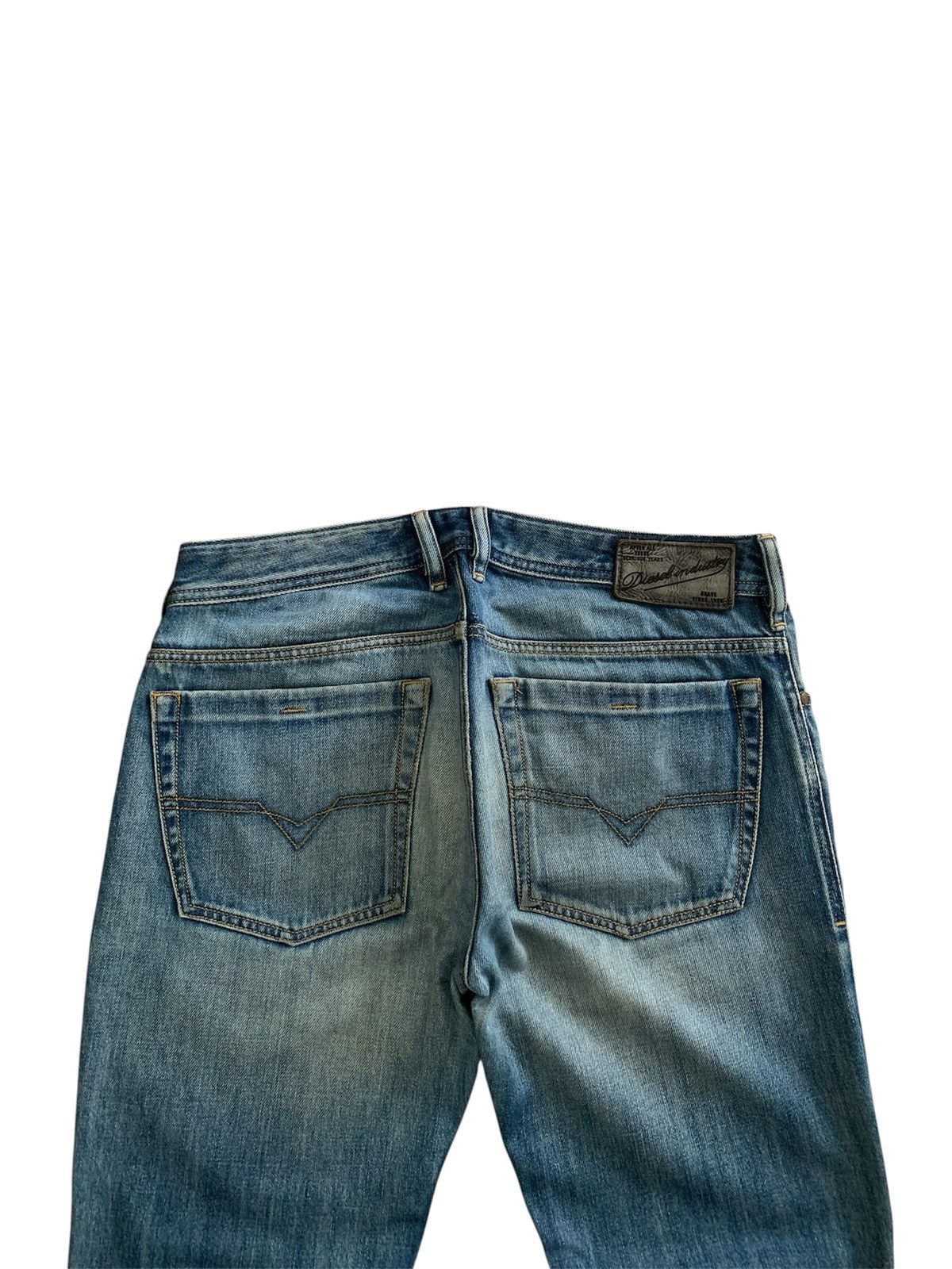Diesel Diesel Industry Zathan Reguler Bootcut Faded Jeans Size US 32 / EU 48 - 2 Thumbnail
