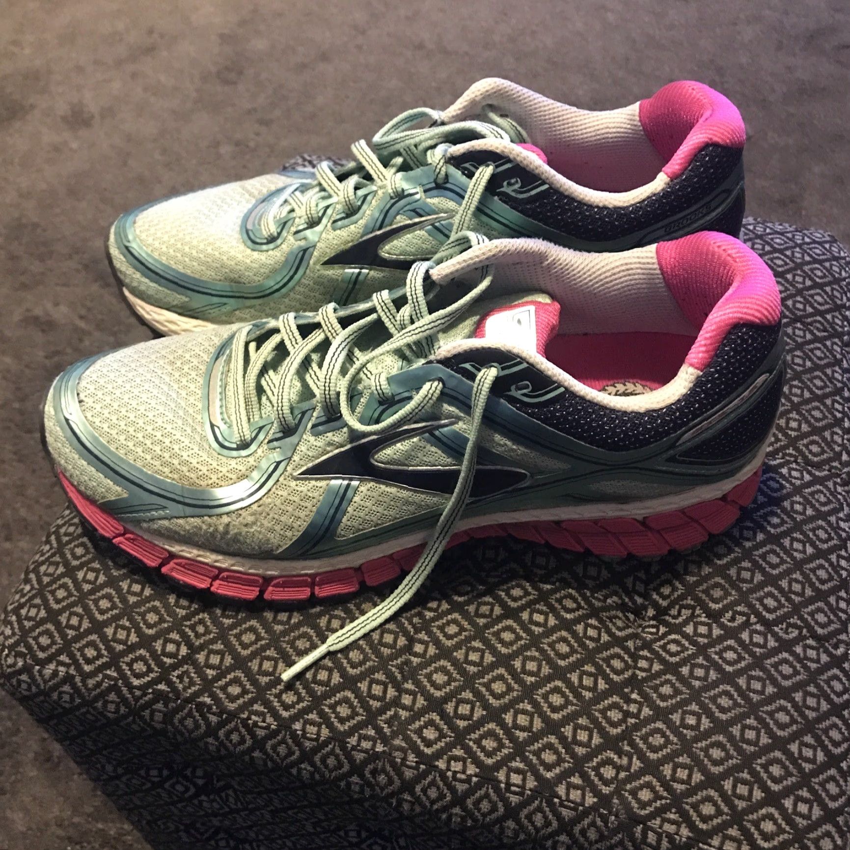 Brooks Brooks Adrenaline GTS Sneaker Women US 11 Multicolor Pinkglo/Peacoat Brutin/Jirties 16 Size L / US 10 / IT 46 - 3 Thumbnail