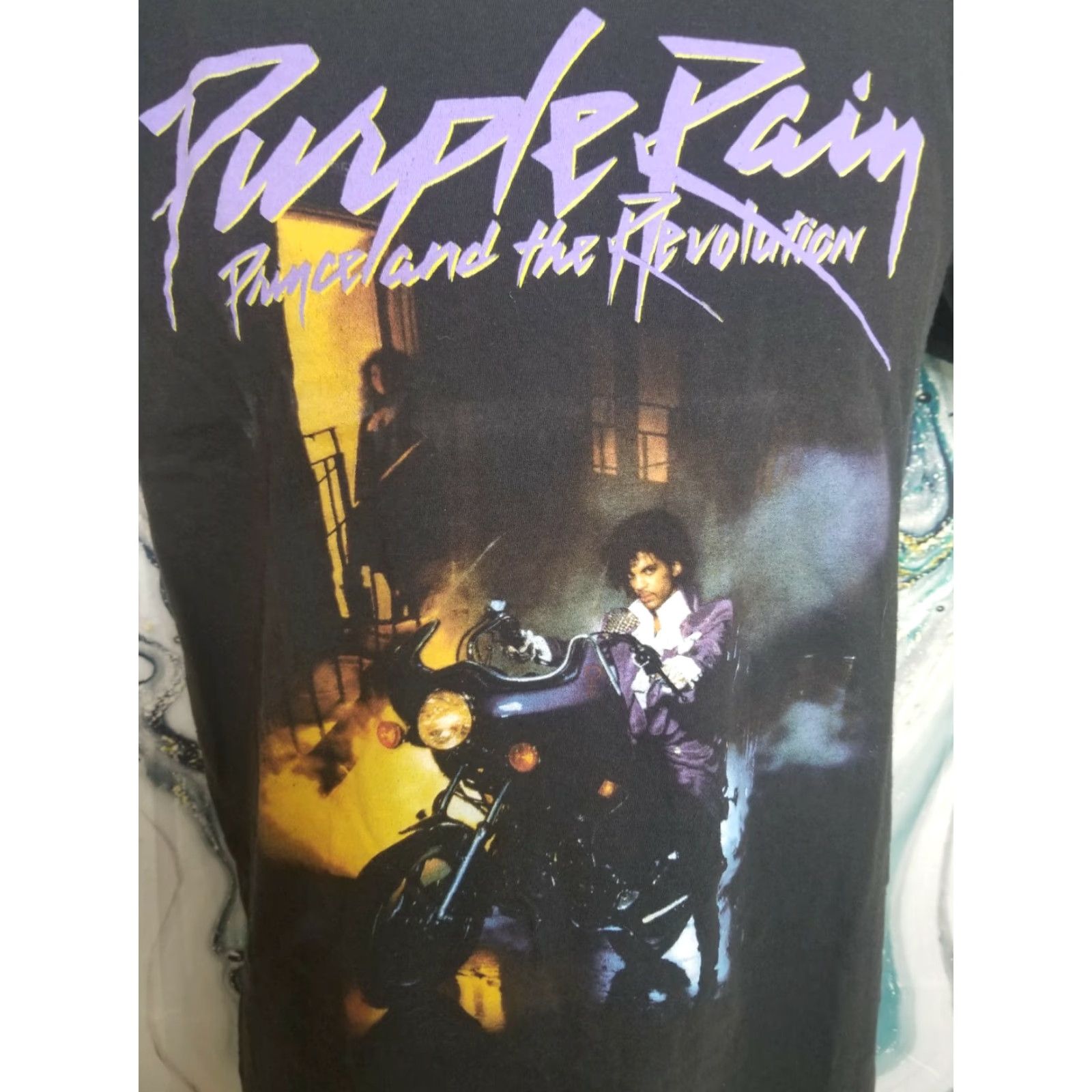 Prince Mens M Prince PURPLE RAIN PRINCE AND THE REVOLUTION T-Shirt Size US M / EU 48-50 / 2 - 2 Thumbnail