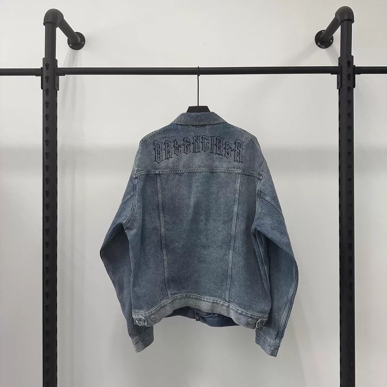 Balenciaga Balenciaga SS19 Denim Jacket with Logo Embroidery-2506 Size US XS / EU 42 / 0 - 2 Thumbnail