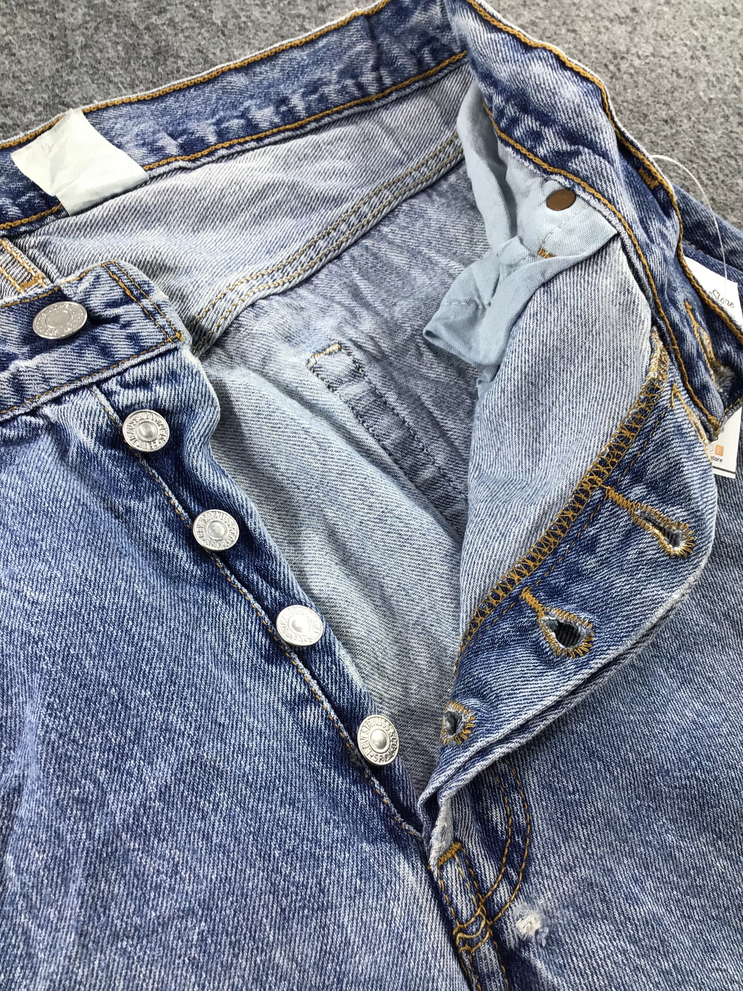 Levi's Vintage Levis 501 Jeans-JM586 Size US 33 - 10 Thumbnail