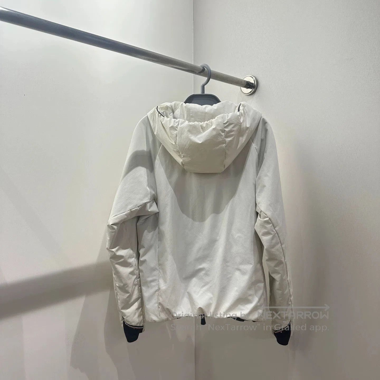 Moncler White Hooded Light Jacket XS. Size US XS / EU 42 / 0 - 2 Thumbnail