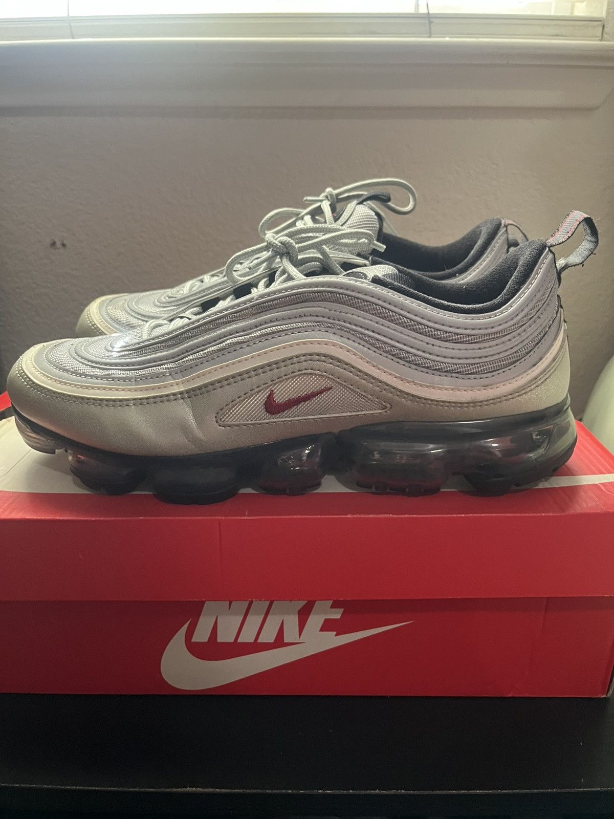 Nike Nike Air VaporMax 97 Silver Bullet Size US 10 / EU 43 - 3 Thumbnail