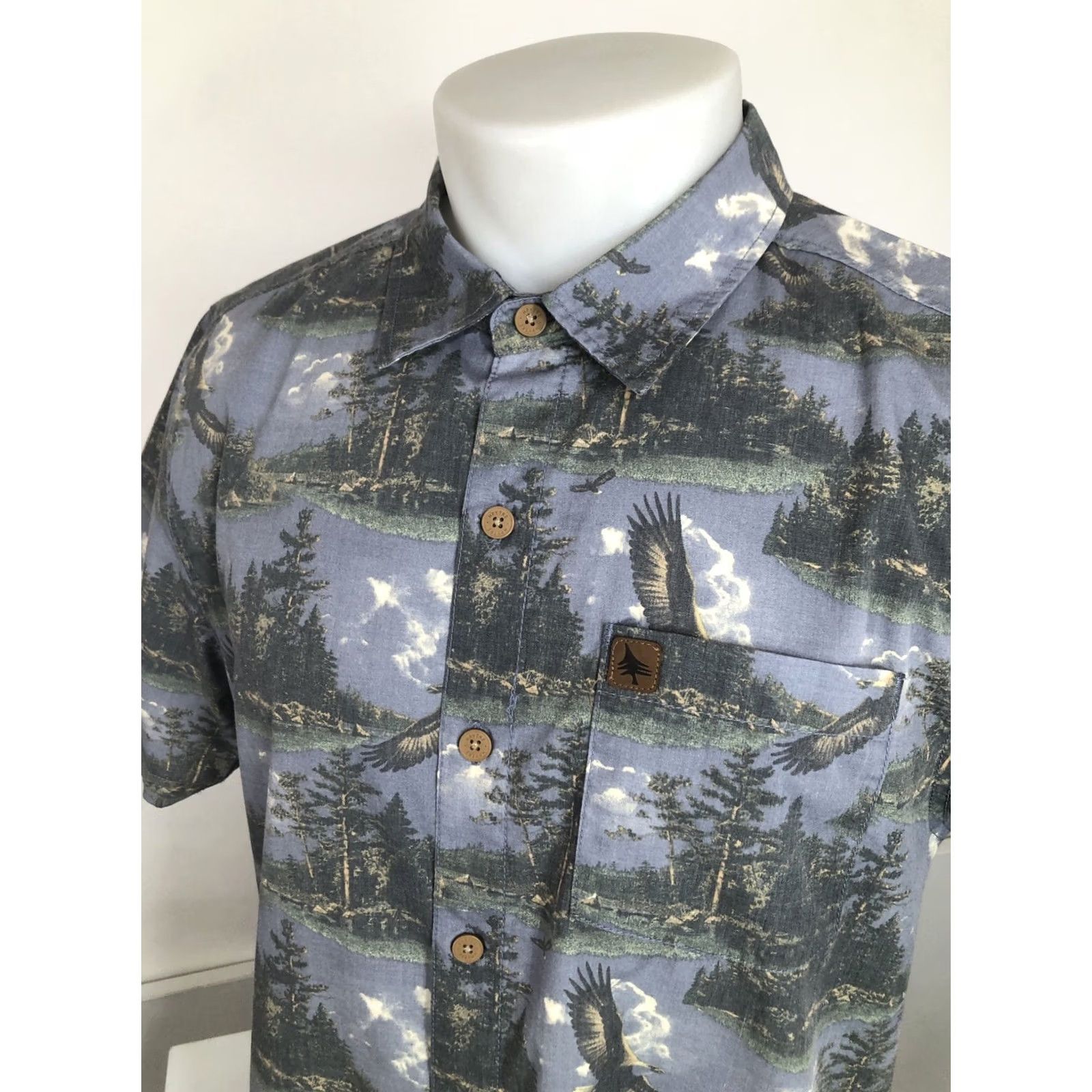 Nomad HIPPY TREE NOMAD - Eagles Mountains Hiking Theme Md. Shirt - EXCELLENT Shirt Mens M Blue Hiking Eagle Forest Mountain Tree 90s style Size US M / EU 48-50 / 2 - 3 Thumbnail