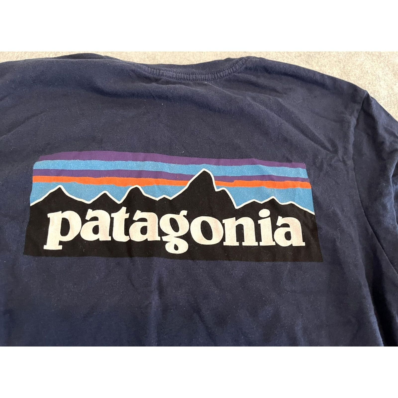 Patagonia PATAGONIA Big Logo Navy Tee Shirt Size S Men Short Sleeve Crew Neck Cotton Blue Solid T-Shirt Size US S / EU 44-46 / 1 - 2 Thumbnail