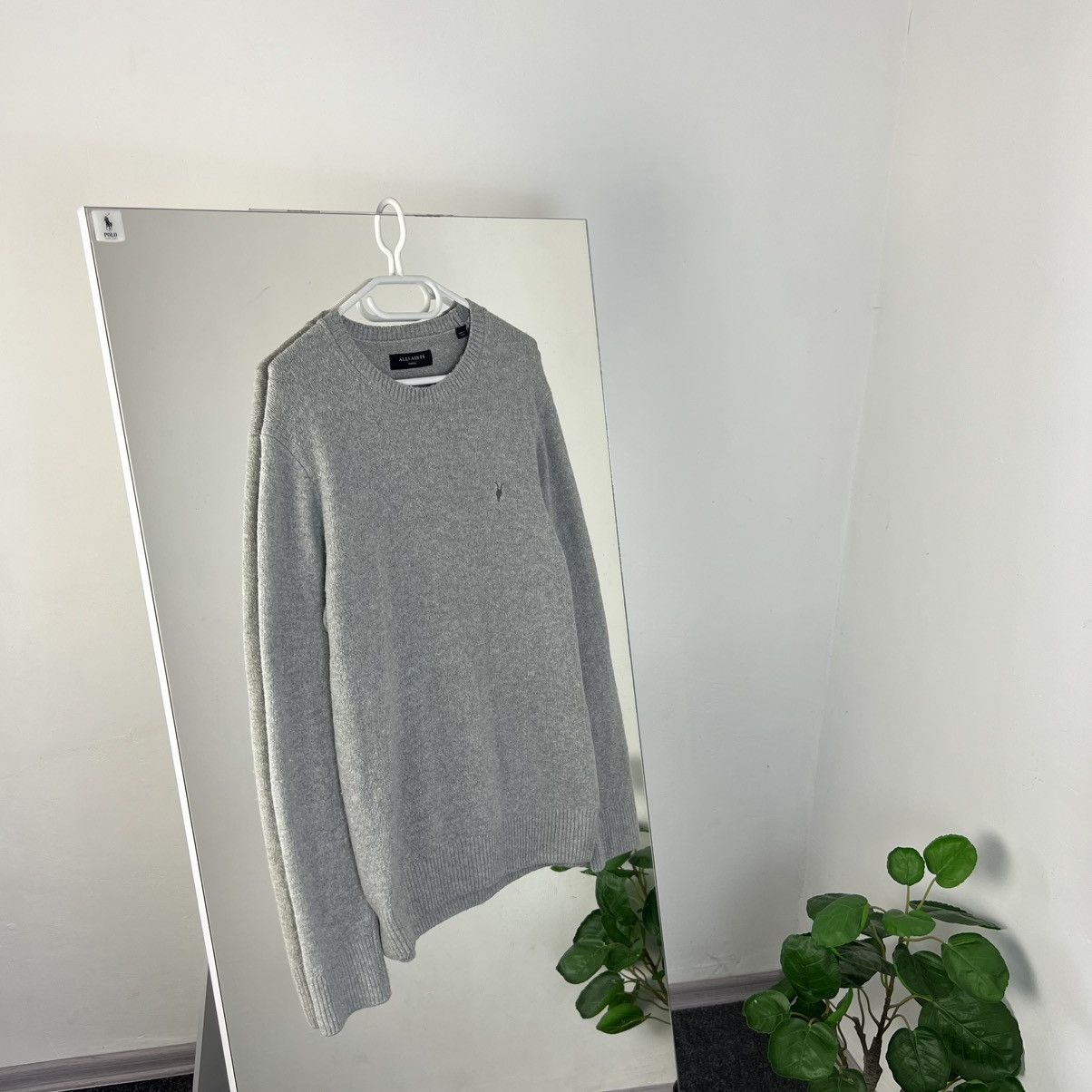 Allsaints Vintage Y2K Allsaints Mini Logo Knitted Sweater Size US S / EU 44-46 / 1 - 1 Thumbnail
