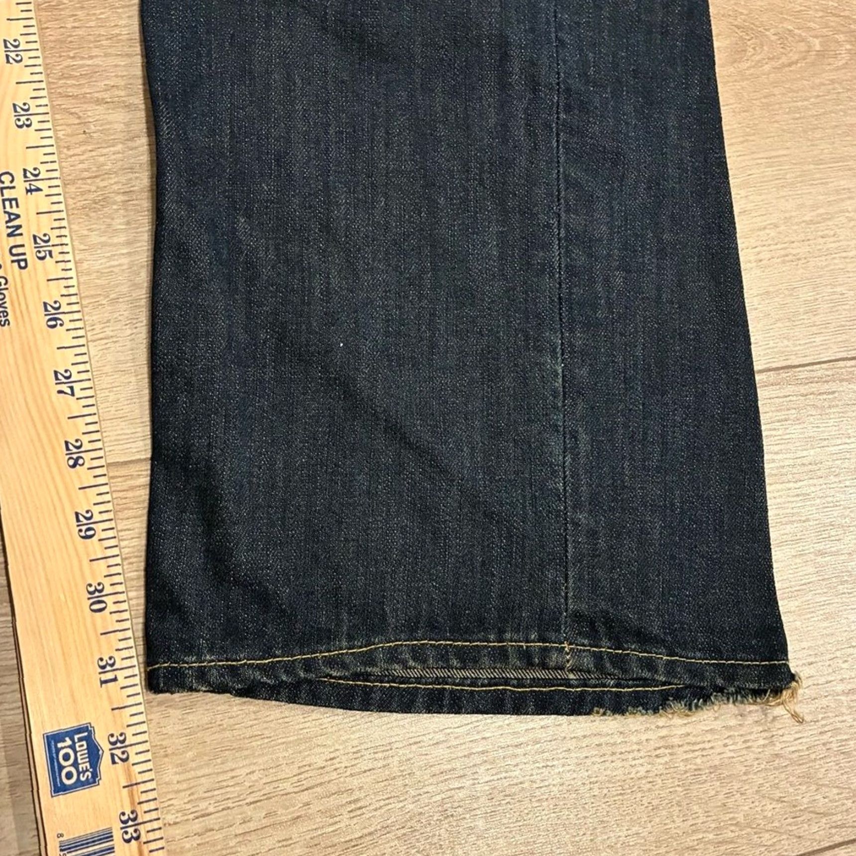 Vintage Rogan Distressed Dark Wash Funnel Button Fly Embroidered Jeans 33 Men Size 33 Regular Straight Blue NWT (New without tags) Size US 33 - 4 Thumbnail