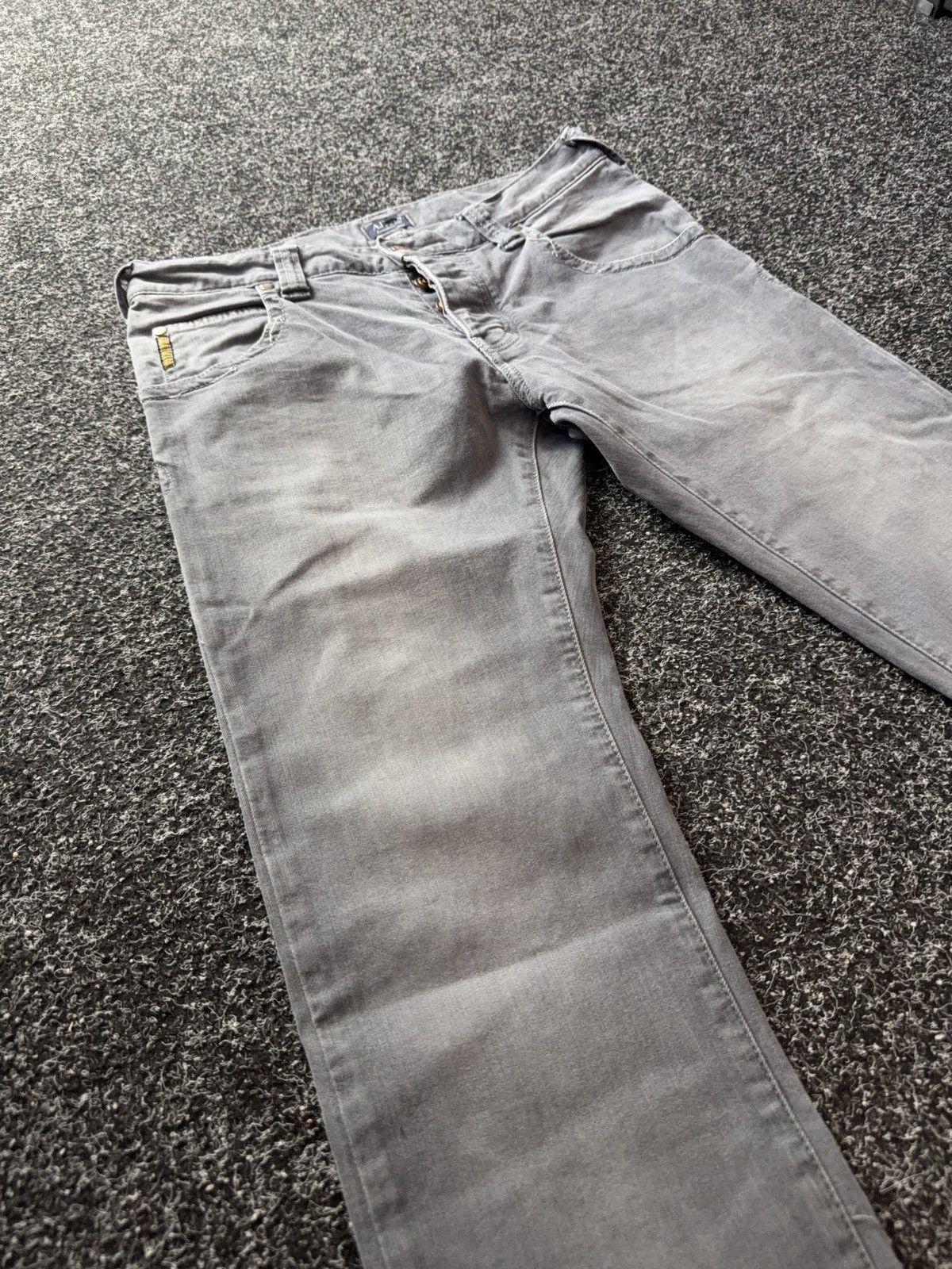 Armani 00s Armani Jeans AJ Distressed Faded Grey Slim Y2K Denim Size 28" / US 6 / IT 42 - 7 Thumbnail