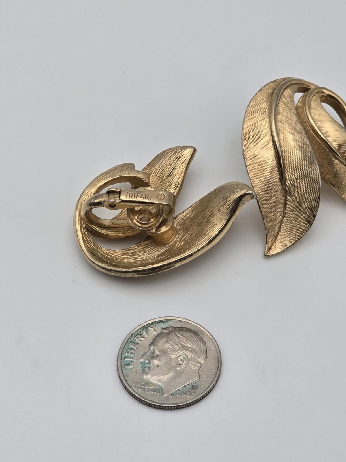 Other 90 Yr Old Antique Designer CROWN TRIFARI Art Deco Gold Tone Size ONE SIZE - 3 Thumbnail