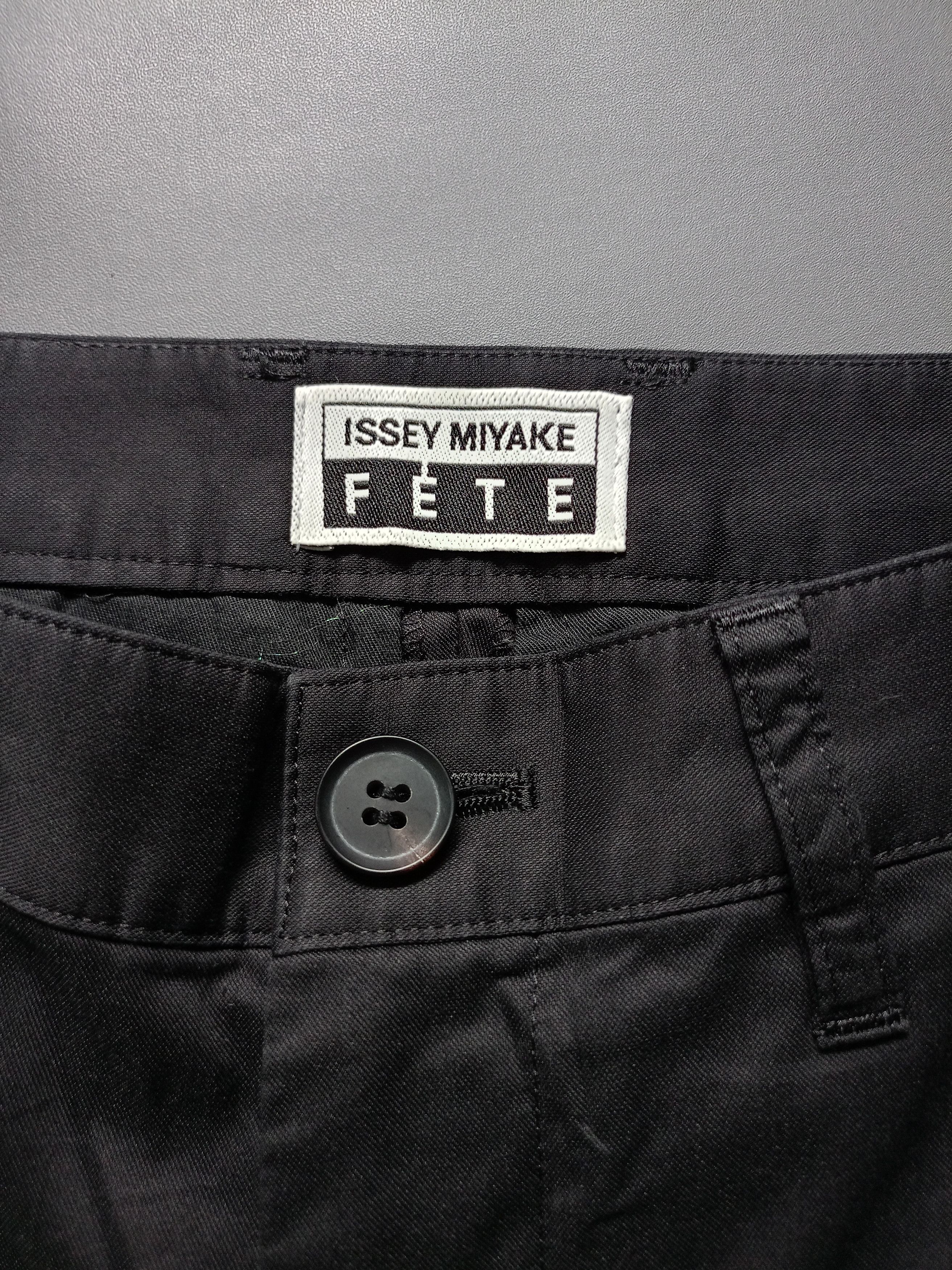 Issey Miyake Issey Miyake Fete Cropped Pants Size 27" / US 4 / IT 40 - 5 Thumbnail