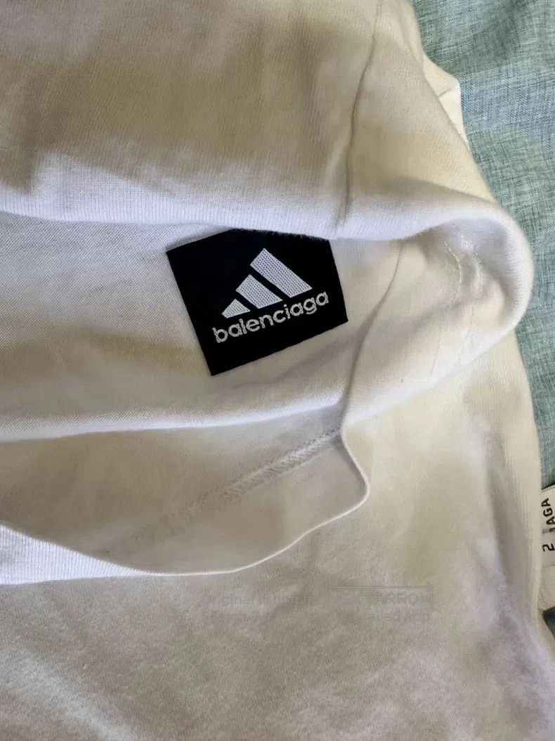 Balenciaga Balenciaga Short Sleeve Size US M / EU 48-50 / 2 - 8 Thumbnail