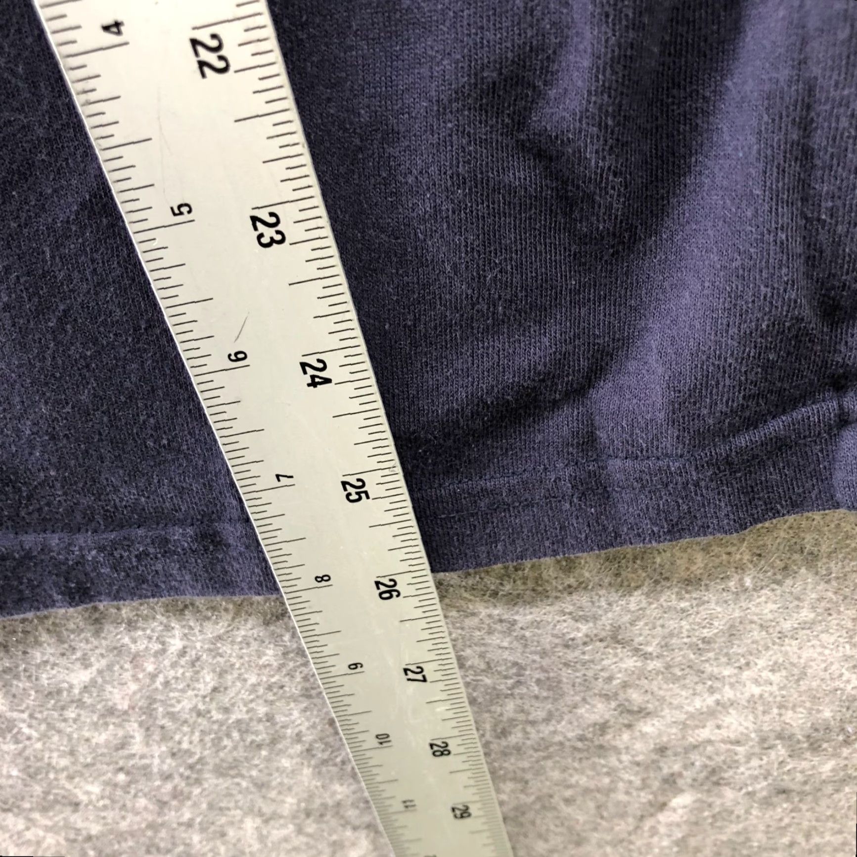 Uniqlo Uniqlo T-Shirt Mens M Navy Blue Cotton Polyester Dry V-Neck Short Sleeve Regular Shirt Men Size US M / EU 48-50 / 2 - 8 Thumbnail