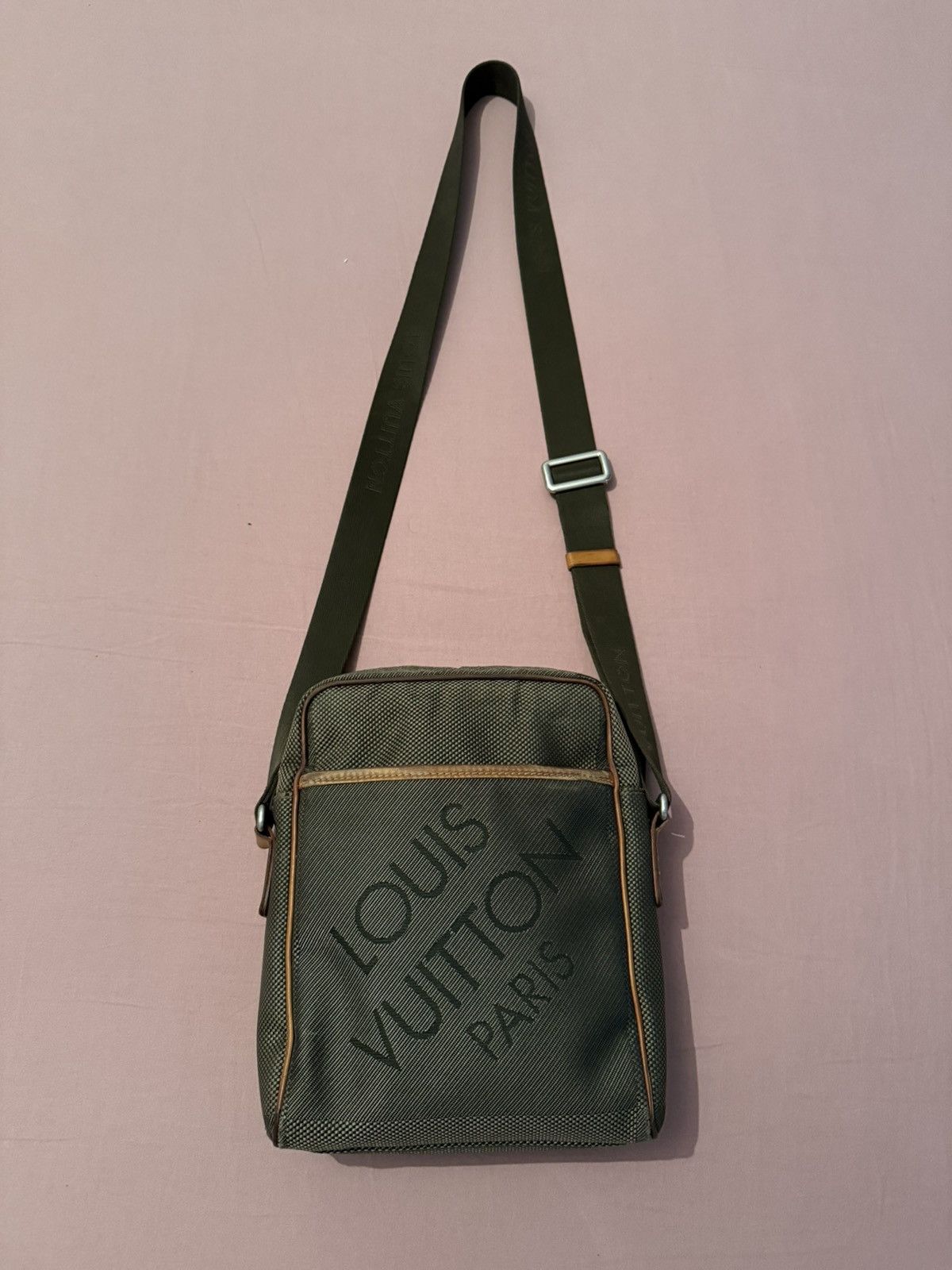 Louis Vuitton Vintage 🔥Louis Vuitton🔥Terra Damier Geant Citadin Messenger Size ONE SIZE - 1 Thumbnail