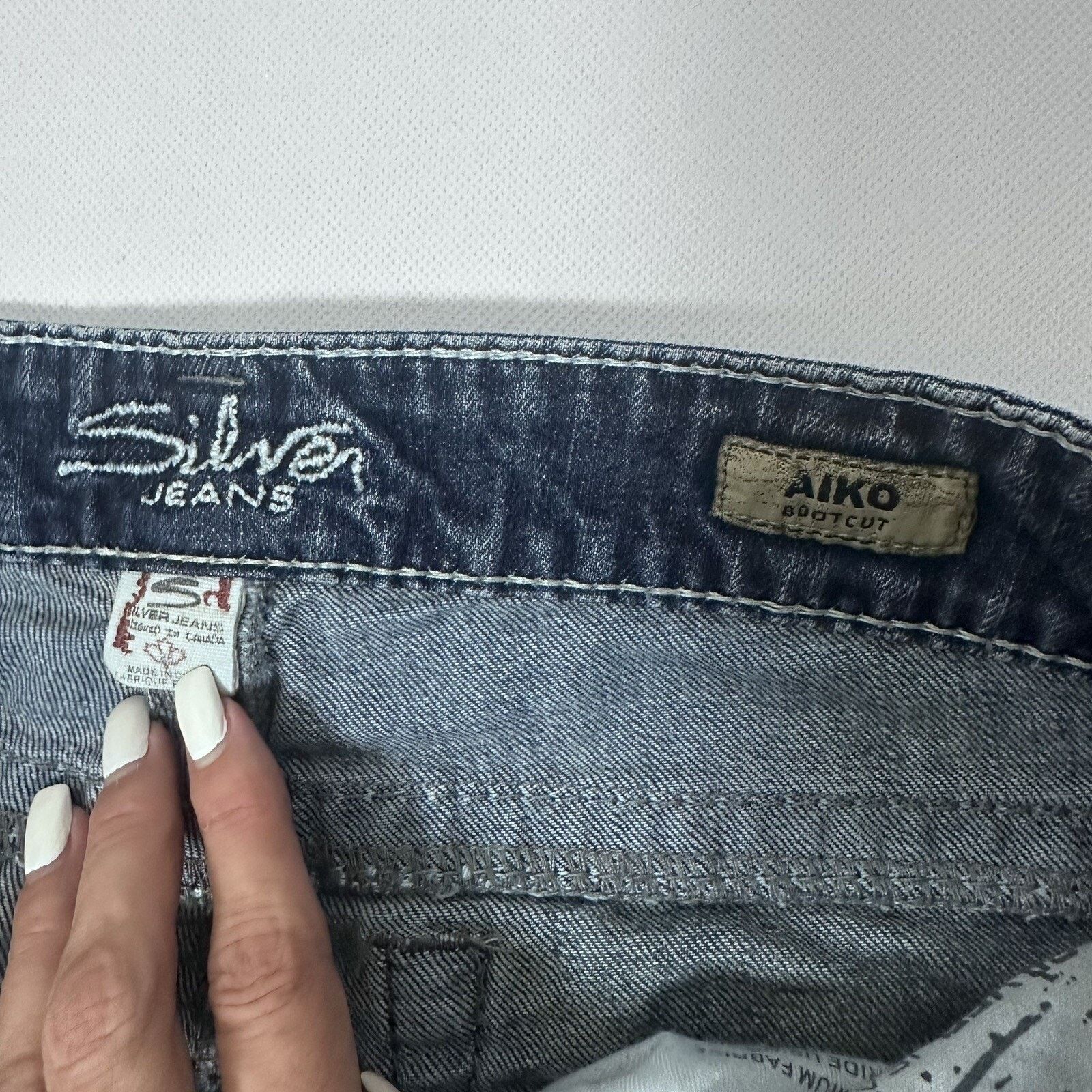 Silver Jeans Co. Silver Aiko Jeans Western Distressed Hip Hugger Bootcut Size 28" / US 6 / IT 42 - 3 Thumbnail