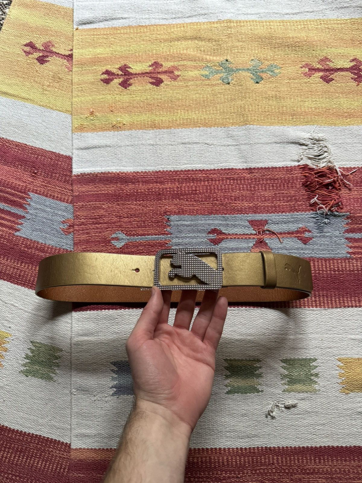 Puma Vintage Puma Women’s y2k Japanese Gold Genuine Leather Belt Size ONE SIZE - 1 Thumbnail