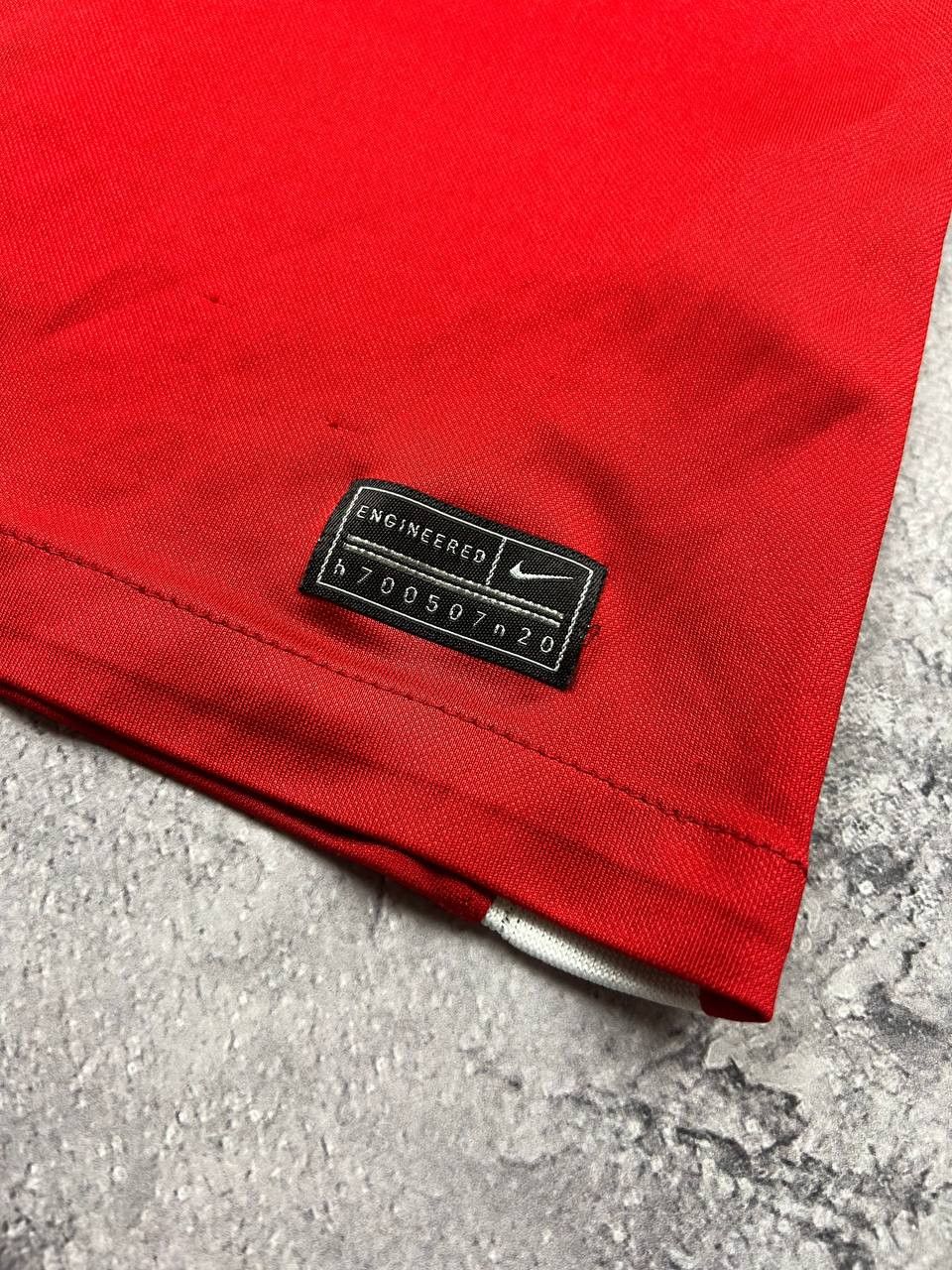 Nike Nike Liverpool Jersey Size US S / EU 44-46 / 1 - 7 Thumbnail