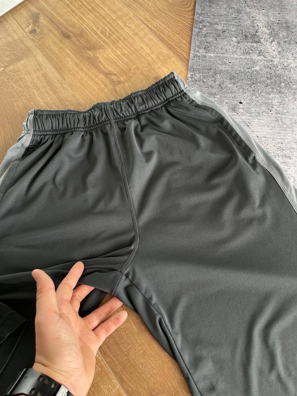 Nike Vintage Nike 90’s Y2K Style Drill Grey Rap Wide Leg Shorts Size US 29 - 6 Thumbnail