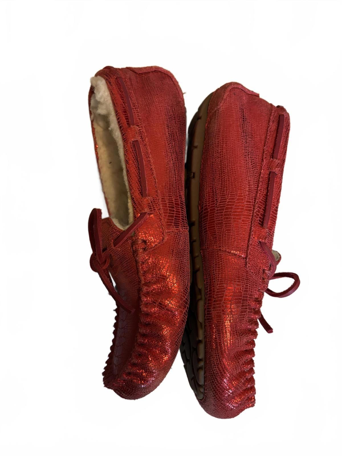Ugg NEW UGG Dakota Metallic Jester Red Slippers Shearling sz 6 Size US 6 / IT 36 - 4 Thumbnail