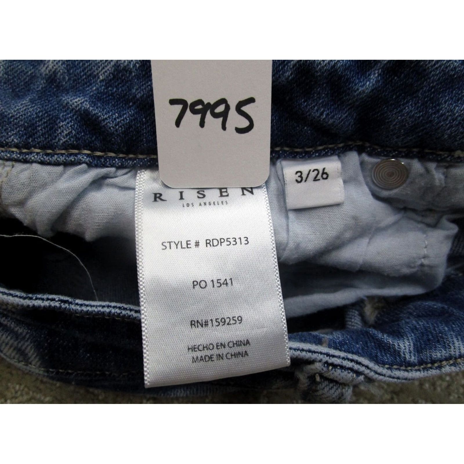 Vintage Risen Jeans Women 26 Blue Straight Cropped Mid Rise Acid Wash Frayed Hem Denim Pants Size 26" / US 2 / IT 38 - 8 Thumbnail