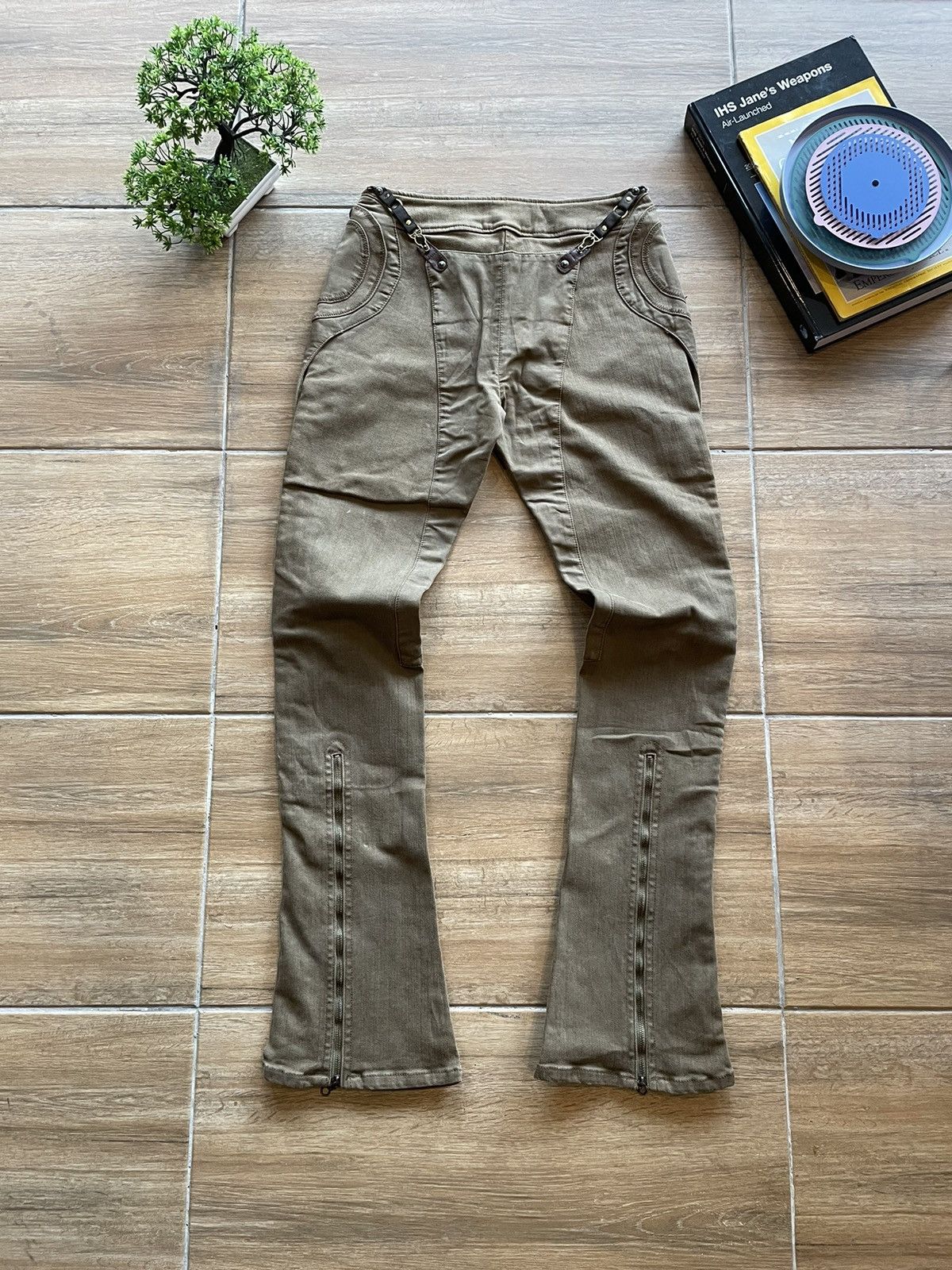 Japanese Brand × Le Grande Bleu (L.G.B.) × Share Spirit Homme Share Spirit Flared Cotton Pant Size US 26 / EU 42 - 11 Thumbnail