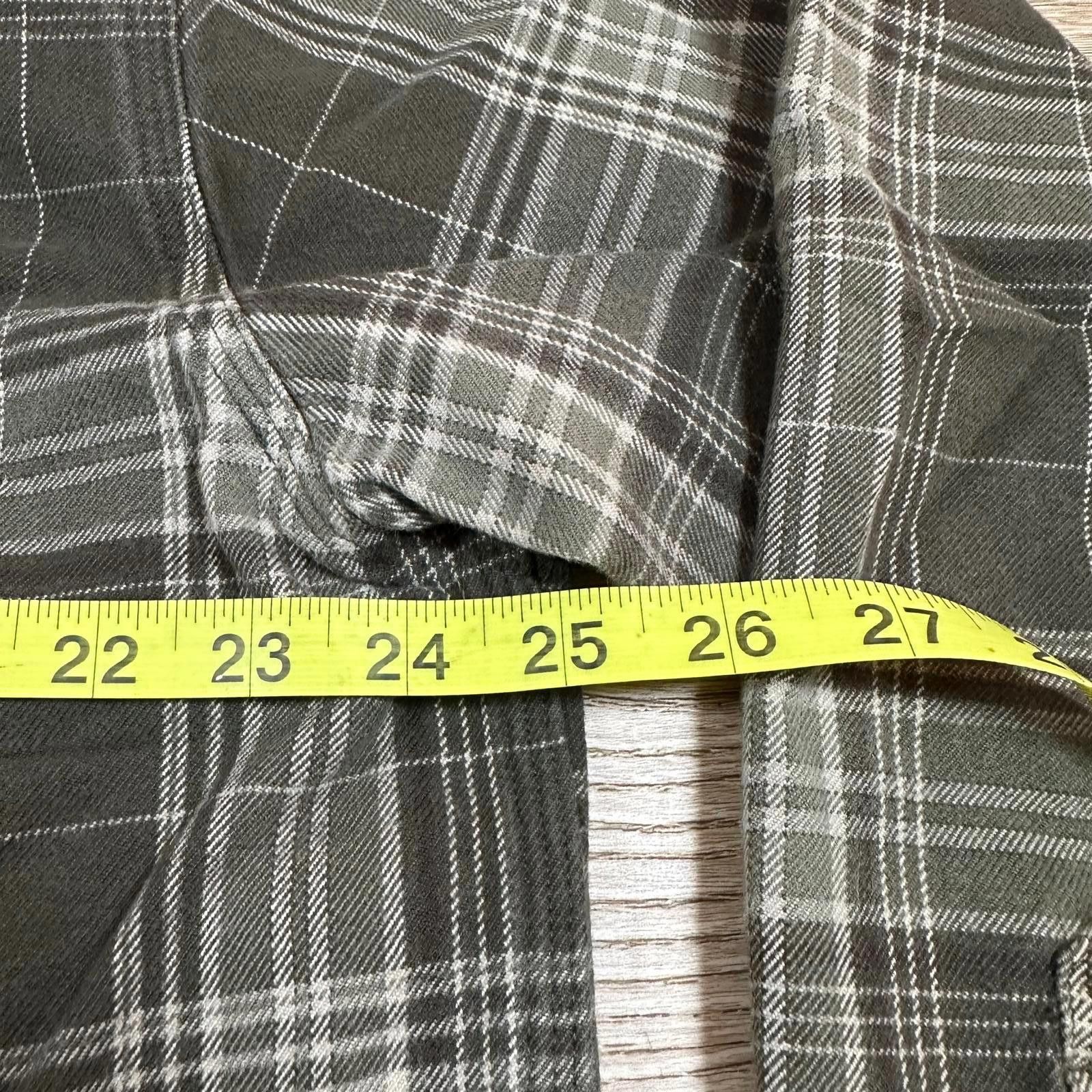Carhartt Carhartt Men's Casual Shirt Large Green Plaid S1750LV Size US L / EU 52-54 / 3 - 6 Thumbnail