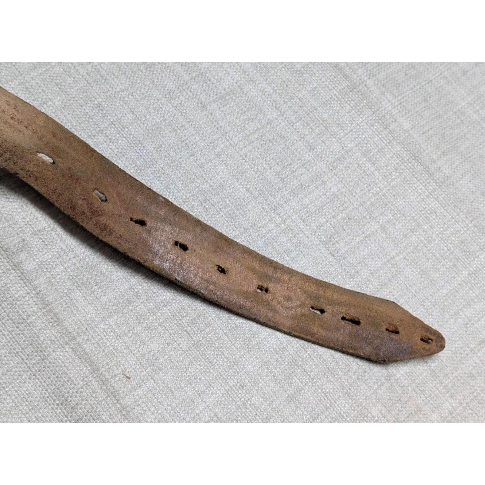 Vintage VINTAGE handcrafted USA made TOOLED belt 38 Brown leather Western belt Mens Regular 1-3/8" width Cowhide Patina Western Belt 1980s/90s Size 38 - 4 Thumbnail