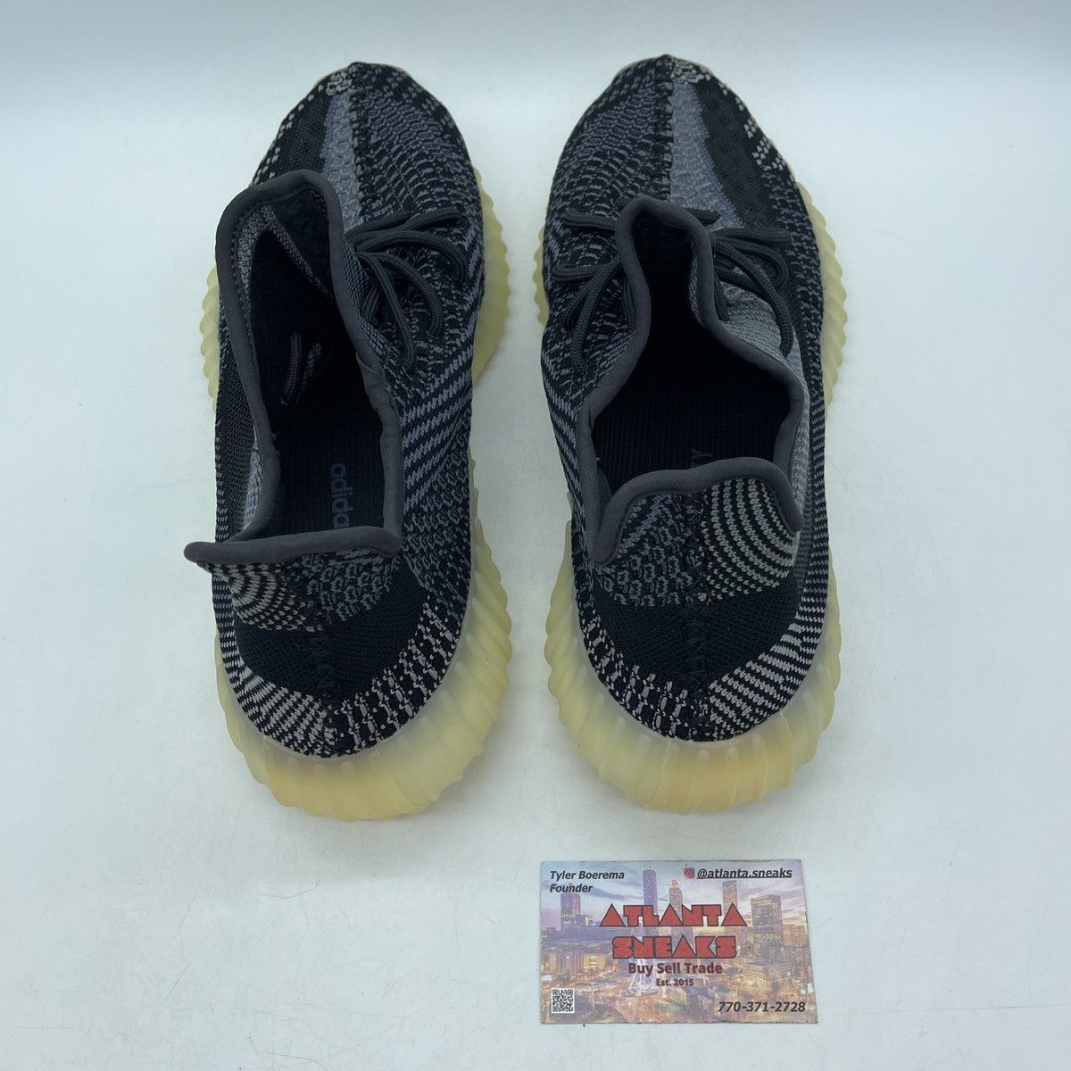 Adidas Yeezy boost 350 carbon Size US 10.5 / EU 43-44 - 6 Thumbnail