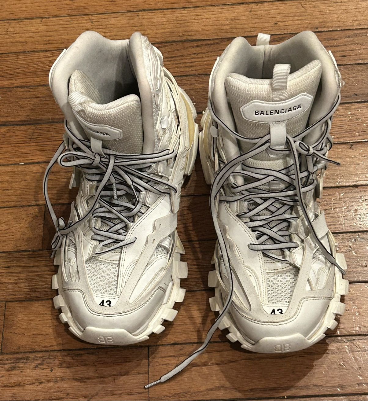 Balenciaga Balenciaga White Track Hike Boots Size US 10 / EU 43 - 1 Thumbnail