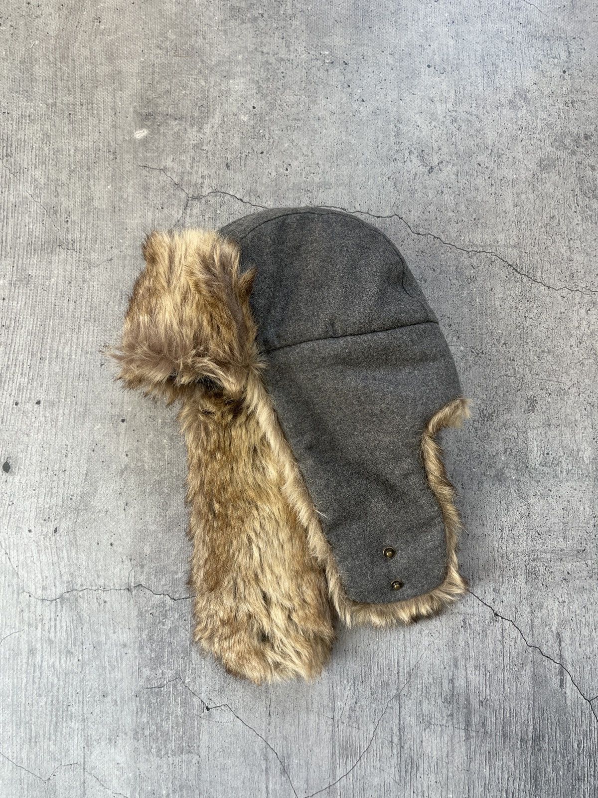 Vintage Ushanka Trapper Hat Furry Mohair Fuzzy Fur Hat Y2K Size ONE SIZE - 1 Thumbnail