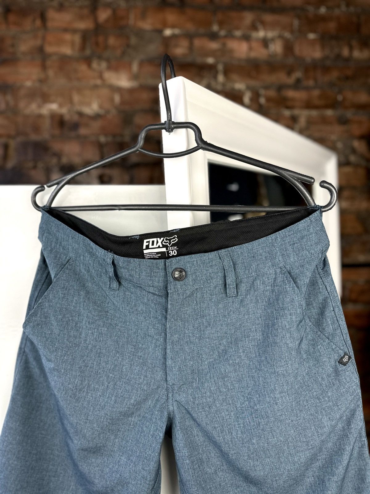 Fox Racing 🔥Mens FOX Tech Shorts Gray Size: 30 Size US 30 / EU 46 - 2 Thumbnail
