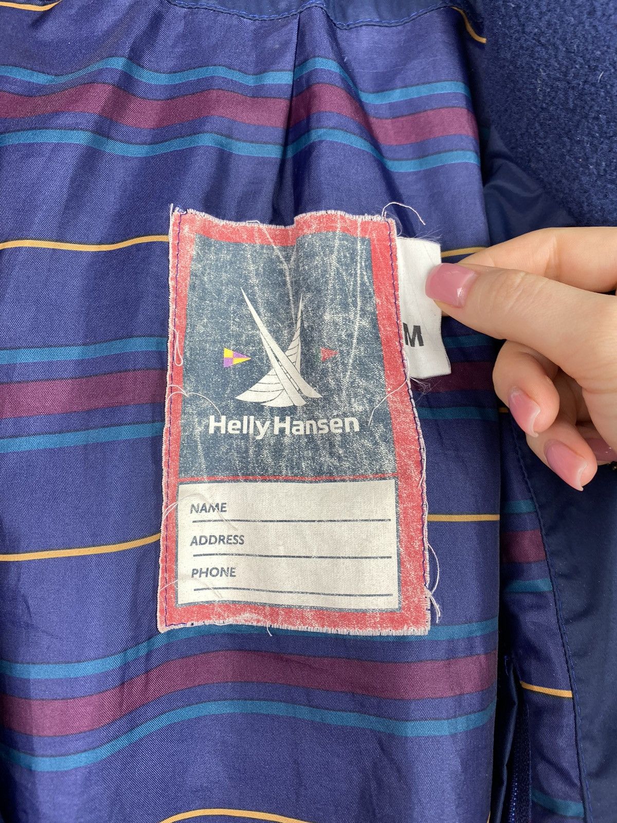 Helly Hansen Helly Hansen vintage men’s Jacket size M Size US M / EU 48-50 / 2 - 23 Thumbnail