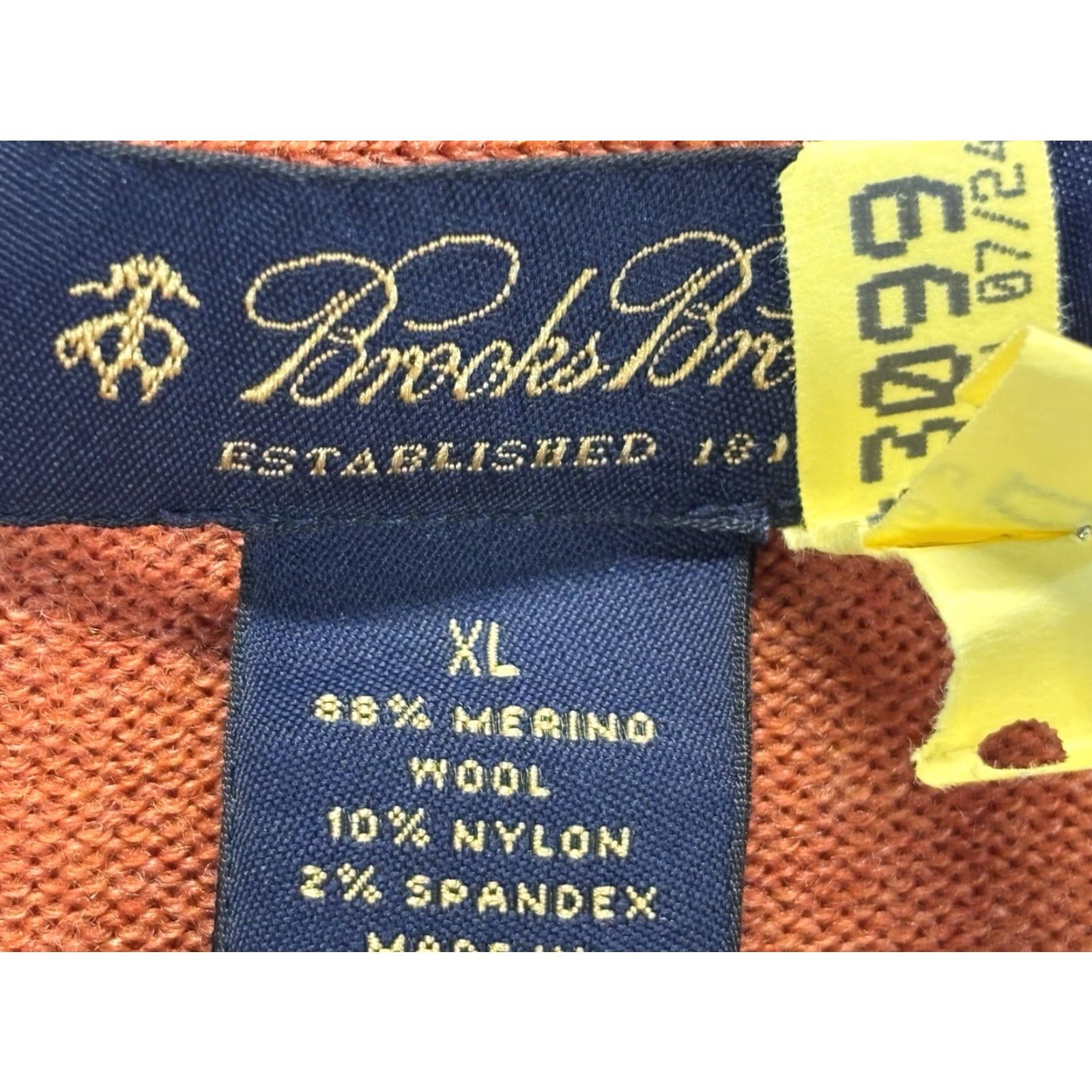 Brooks Brothers Brooks Brothers Merino Wool Sweater Sz X-Large Mens Orange Vneck Knit Preppy Size US XL / EU 56 / 4 - 4 Thumbnail