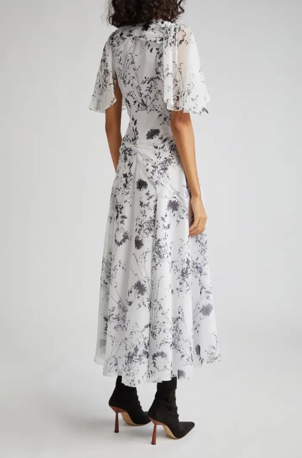 Victoria Beckham Victoria Beckham Floaty Floral Print Godet Midi Dress size 0 Size XS / US 0-2 / IT 36-38 - 4 Thumbnail