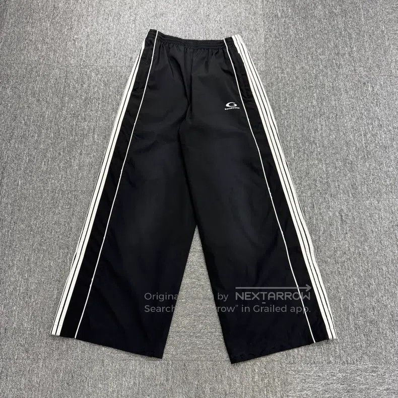 Balenciaga Balenciaga size XS Embroidered striped distressed long pan Size US 27 - 1 Thumbnail
