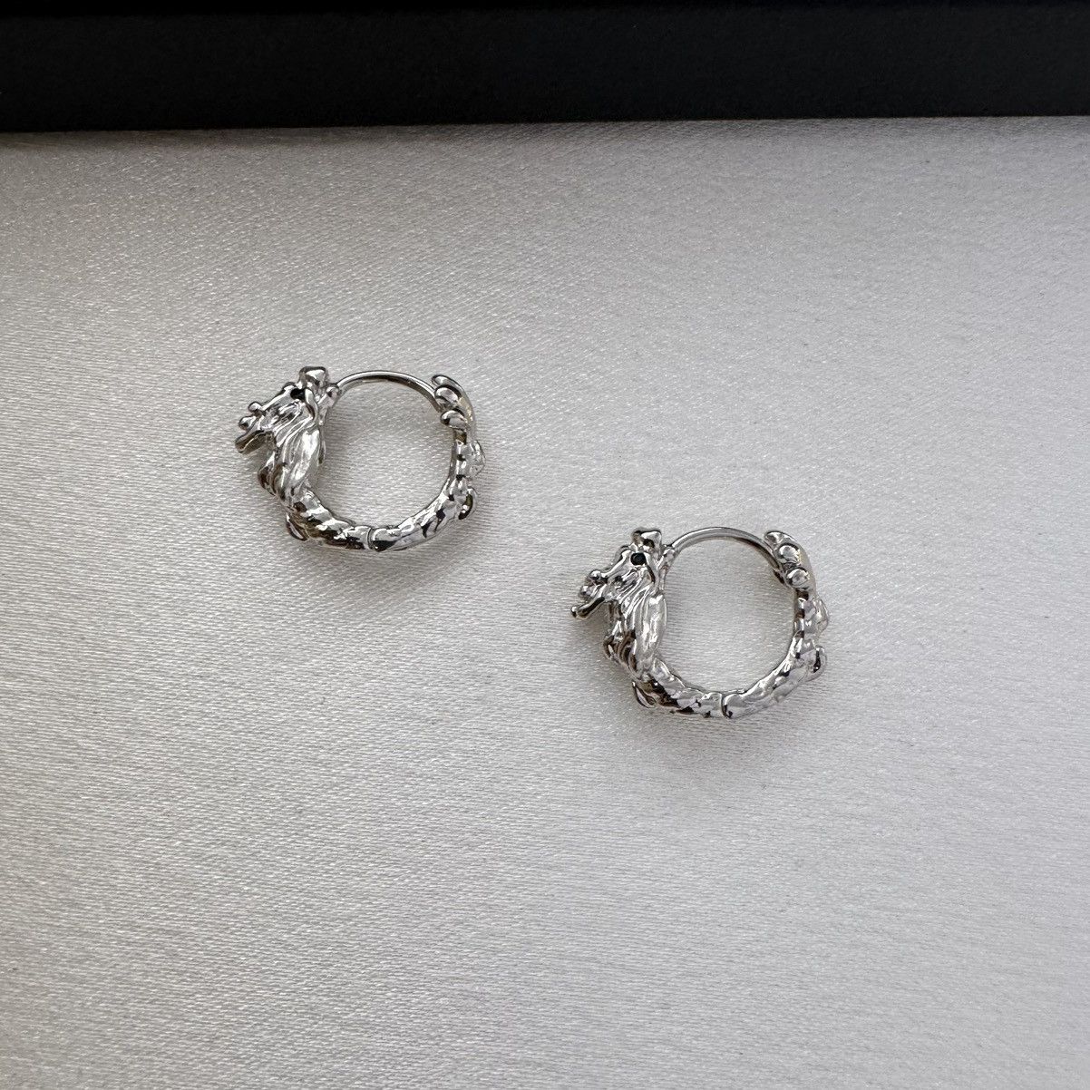 Other 16mm Small Dragon Hoop Earrings for Men Women Size ONE SIZE - 3 Thumbnail