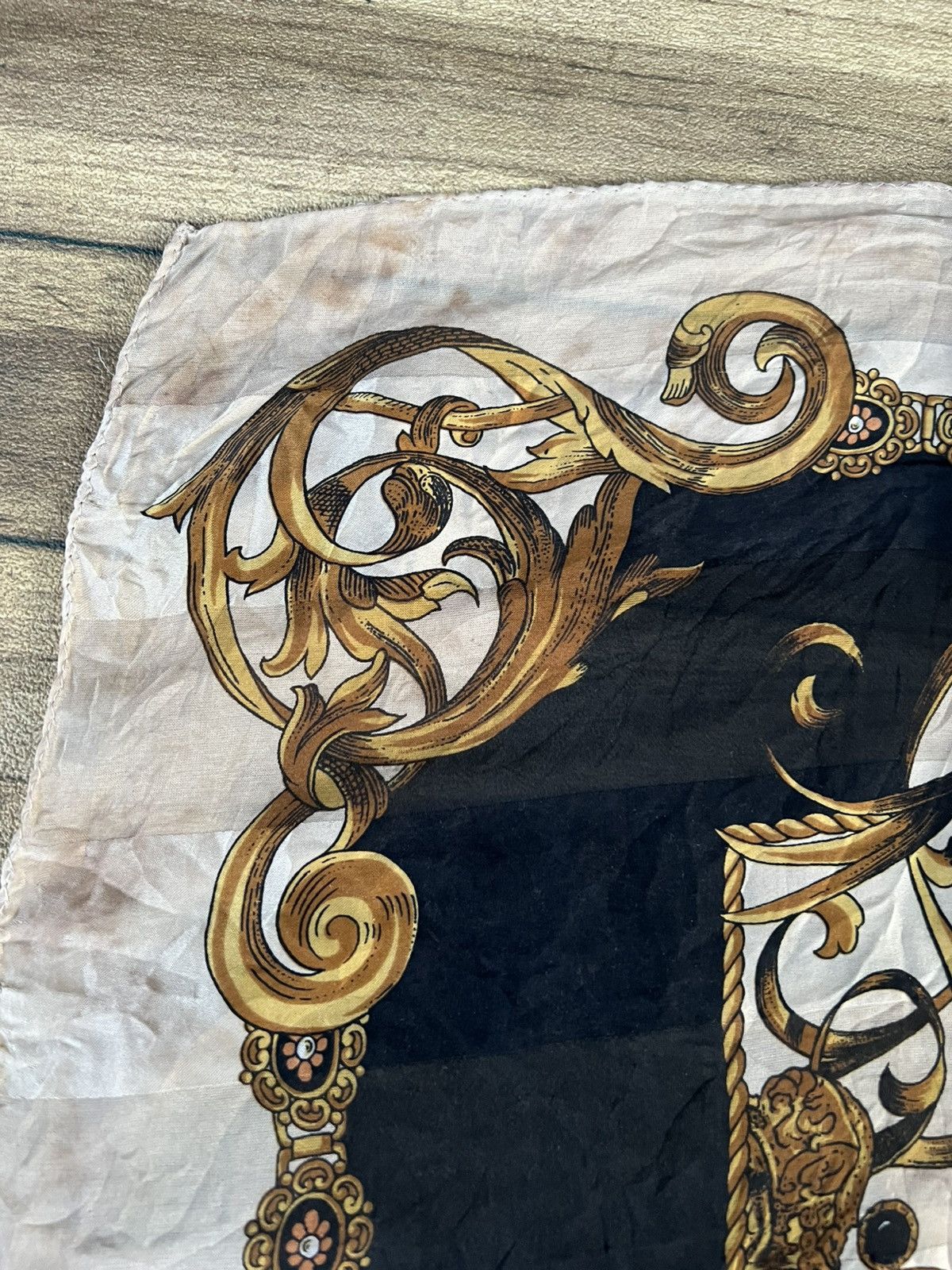 Pierre Balmain Pierre balmain scarf royal flag Size ONE SIZE - 3 Thumbnail
