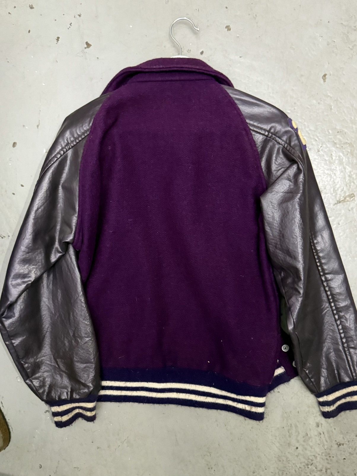 Vintage Vintage Purple Varsity Leather Jacket Size US M / EU 48-50 / 2 - 2 Thumbnail