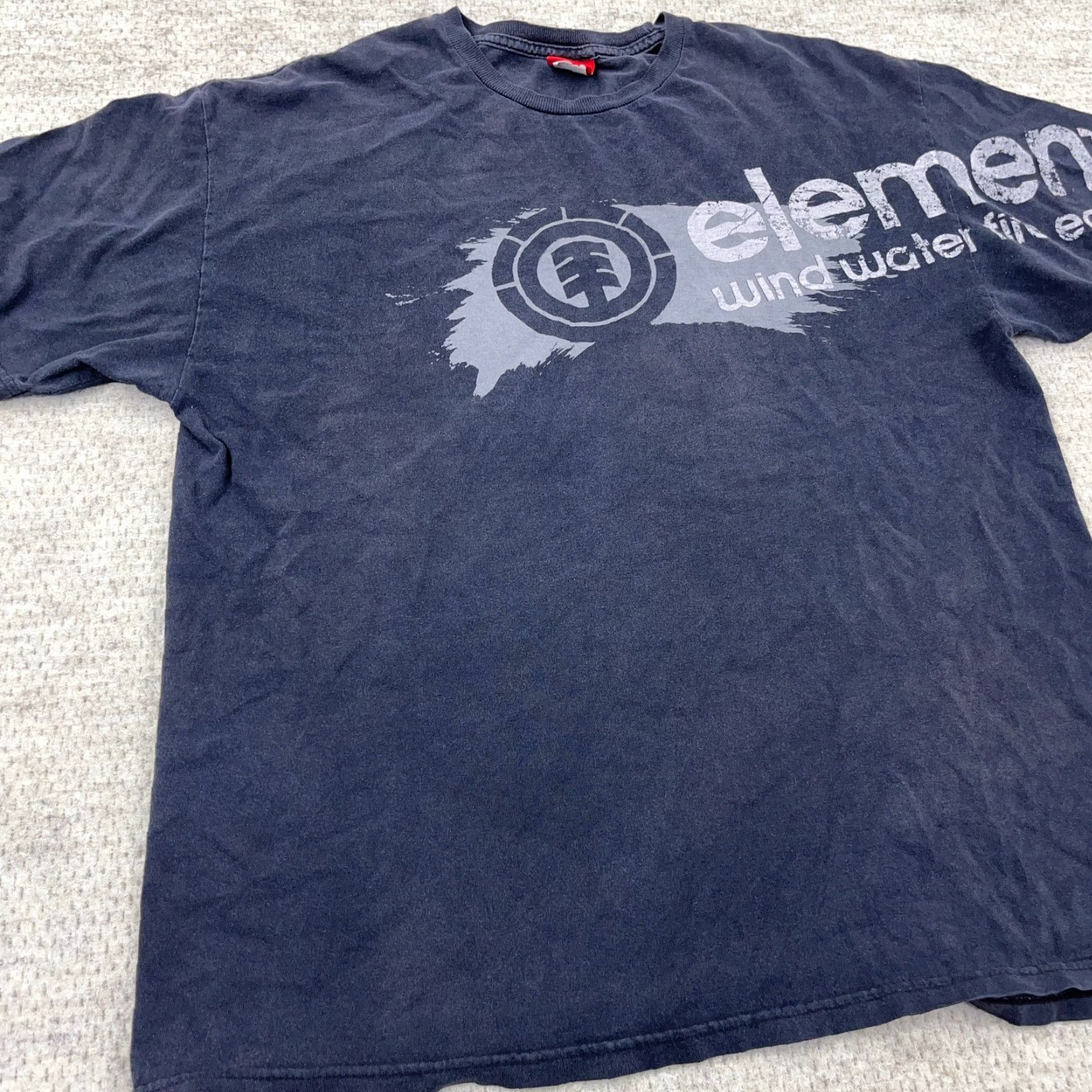 Element VINTAGE Element T-Shirt Men Large Black 80s Graphic Print Skateboarding USA Logo Short Sleeve Crew Neck Mens Large Black 80s Theme Retro Skateboard Size US L / EU 52-54 / 3 - 7 Thumbnail