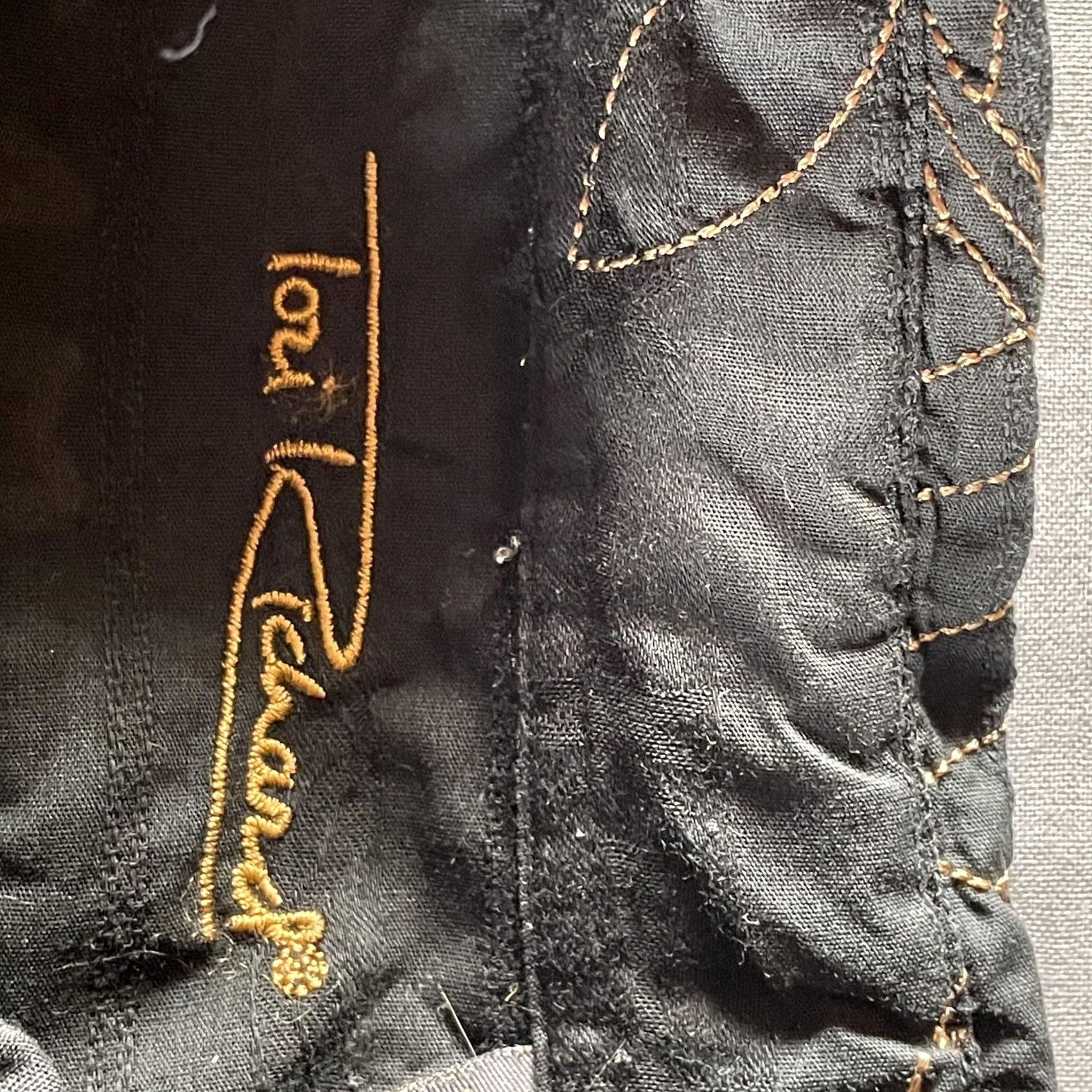 Tori Richard Tori Richard Shirt Mens Large Black Embroidered Leaf Hawaiian Aloha Cotton Size US L / EU 52-54 / 3 - 3 Thumbnail