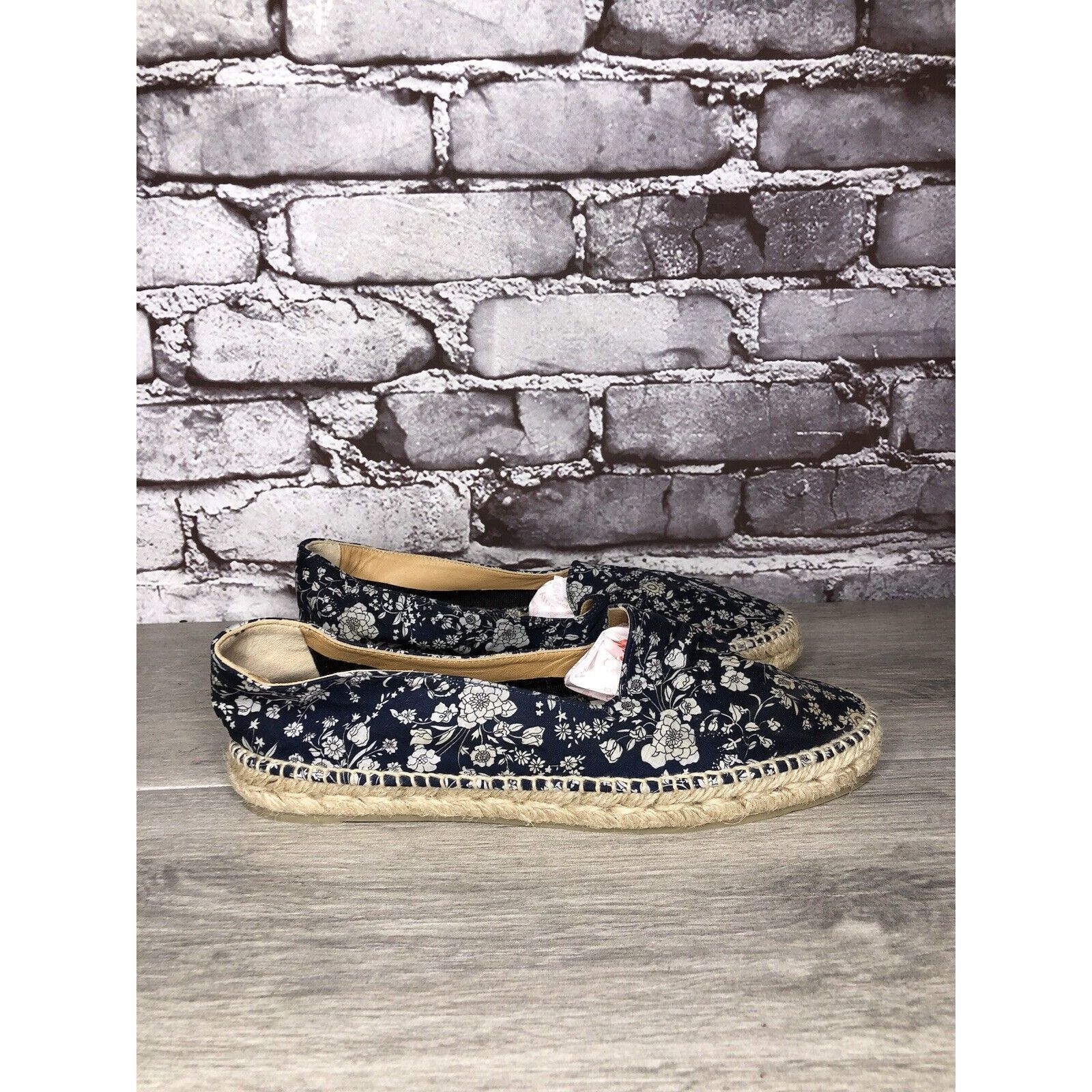 Castaner Castaner Espadrilles Blue Floral Canvas Fabric Slip On Flats Size US 7.5 / IT 37.5 - 21 Thumbnail