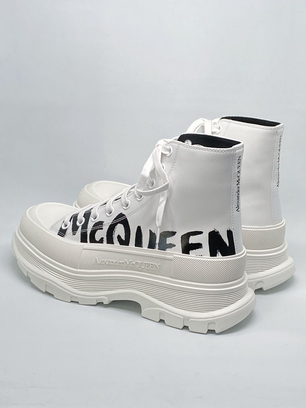 Alexander McQueen Alexander McQueen Platform Leather Booties size 42/us size 9 Size US 9 / EU 42 - 7 Thumbnail