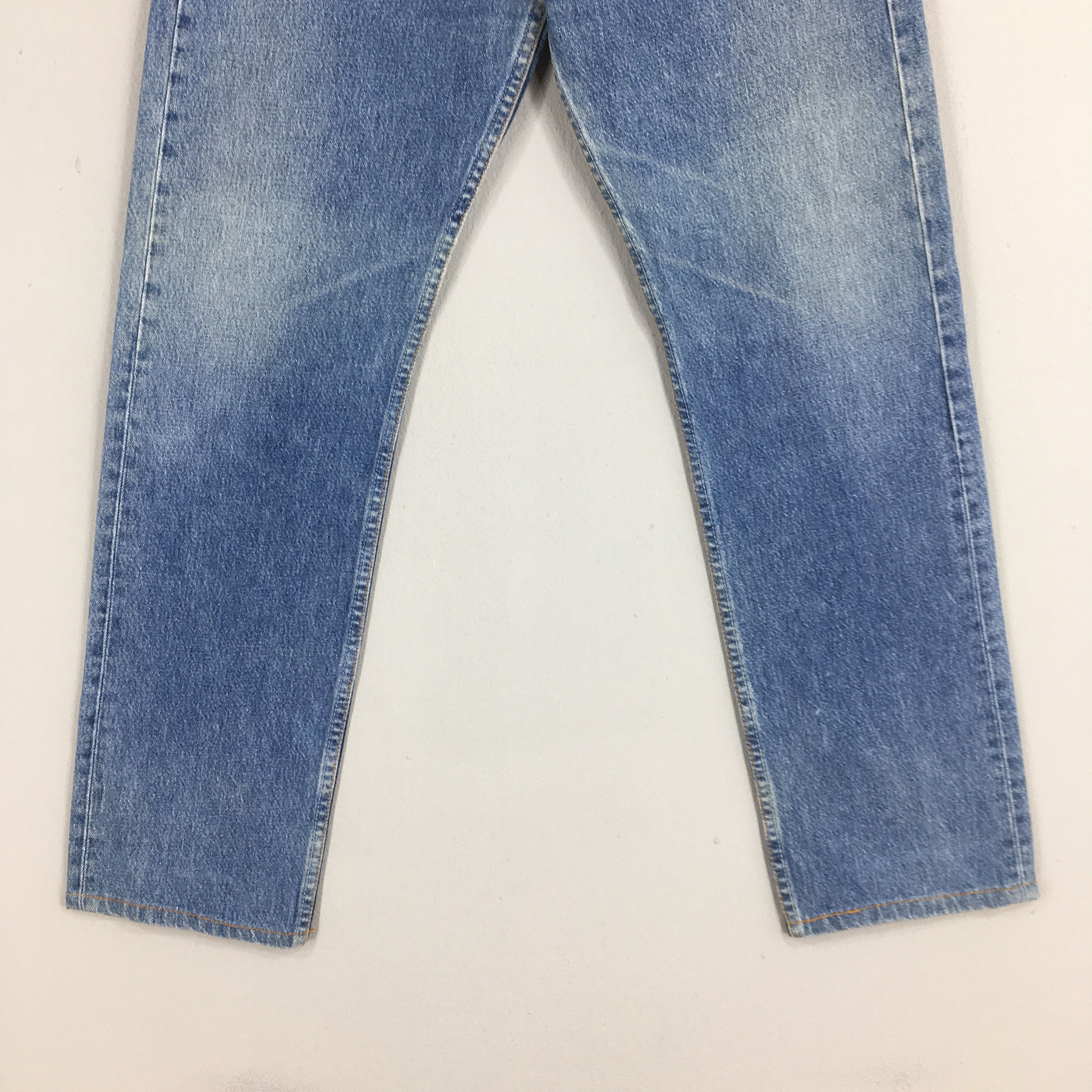 Levi's Size 28x30 Vintage 90s Levi's 501 Distressed Blue Jeans S374 Size US 28 / EU 44 - 3 Thumbnail