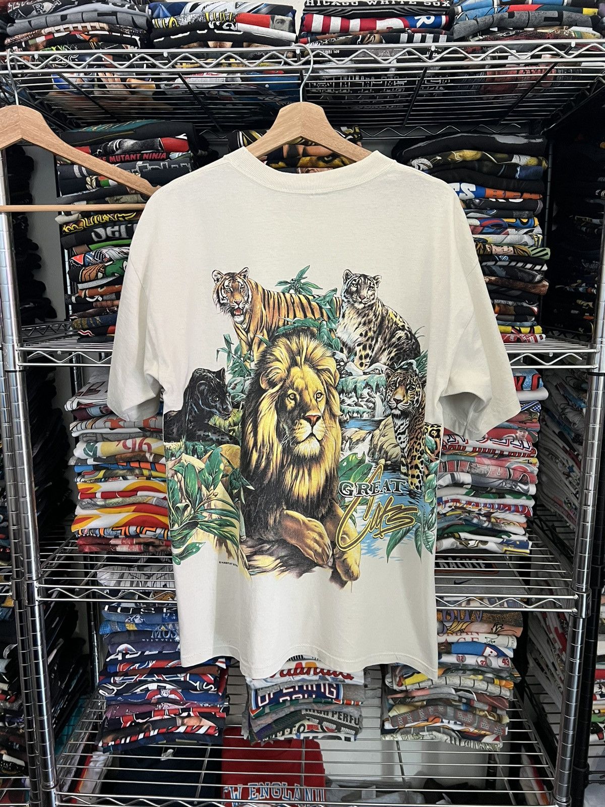 Habitat 1997 Great Cats AOP Nature Mohawk Trail Single Stitch Tee Size US L / EU 52-54 / 3 - 2 Thumbnail
