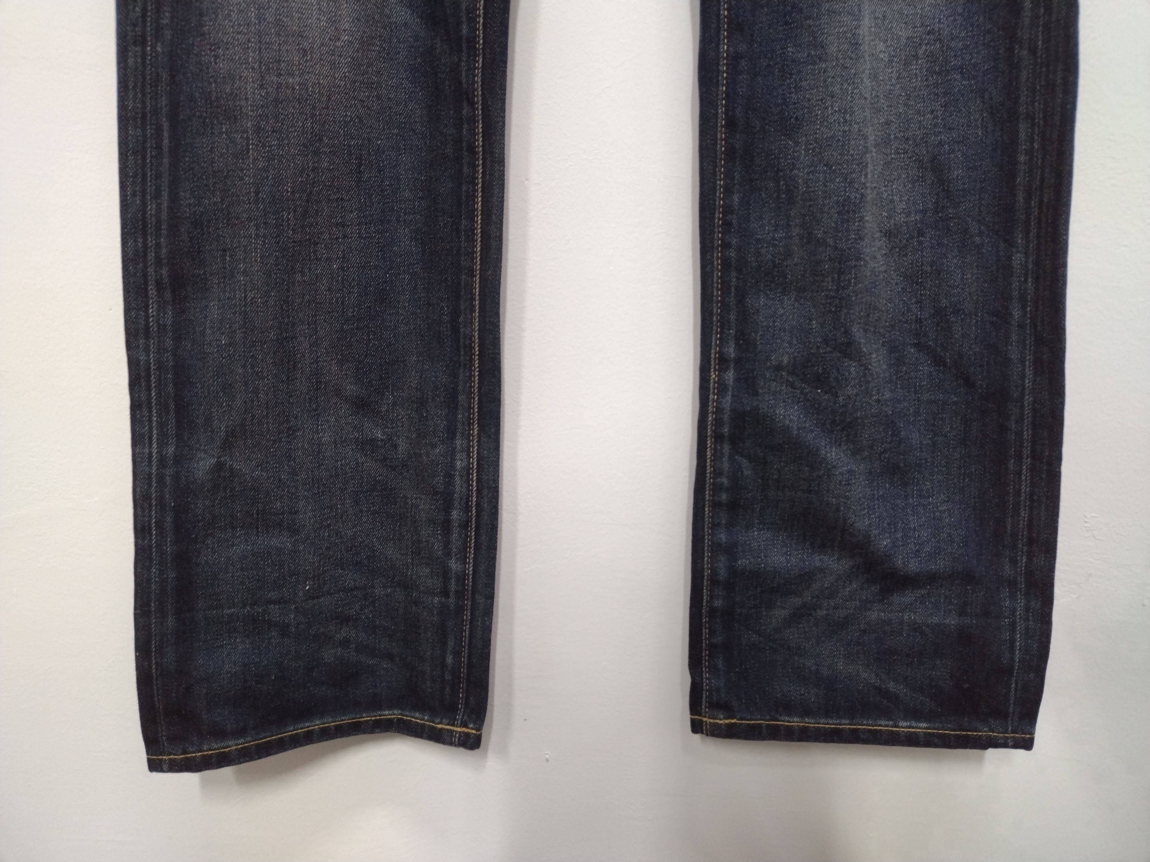 Japanese Brand × Jun Takahashi × Uniqlo Big Size Uniqlo Nice Faded Patina Regular Fit Jeans Size US 40 / EU 56 - 7 Thumbnail