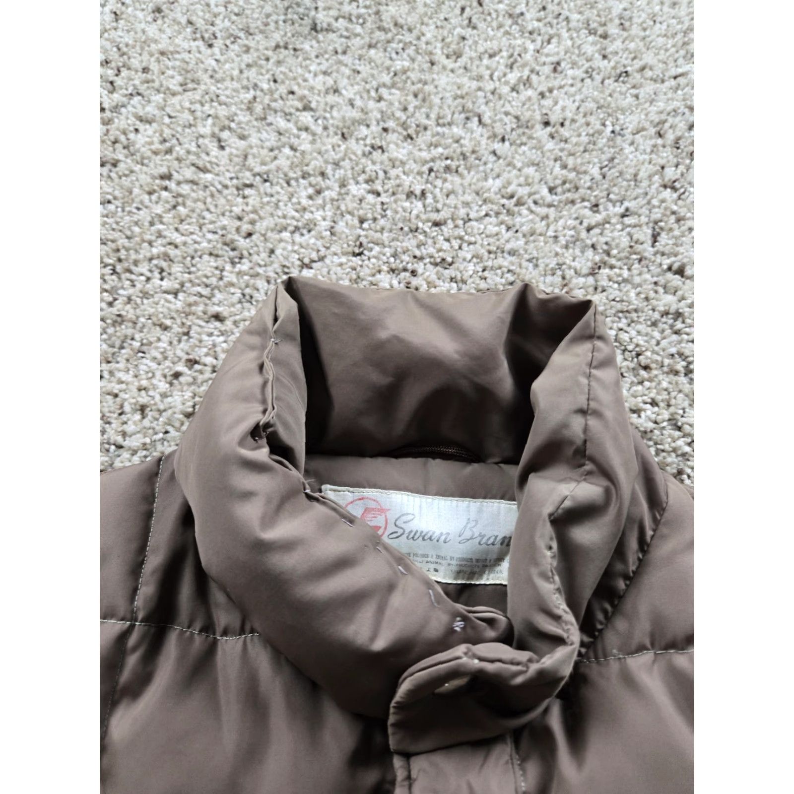 J Brand VINTAGE Swan Brand Vest Mens Small Brown Down Puffer Quilted Full Zip Pockets Size US S / EU 44-46 / 1 - 4 Thumbnail