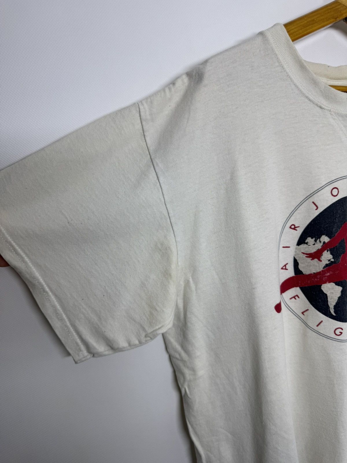 Jordan Brand VINTAGE NIKE FLIGHT CLUB JUMPMAN T-SHIRT 90’s Size US M / EU 48-50 / 2 - 8 Thumbnail