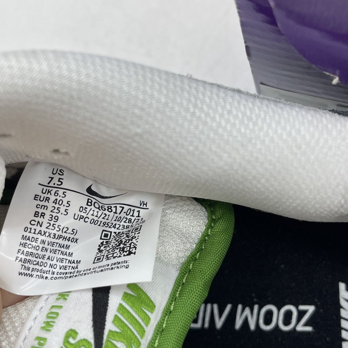 Nike Dunk low chlorophyll Size US 7.5 / EU 40-41 - 8 Thumbnail