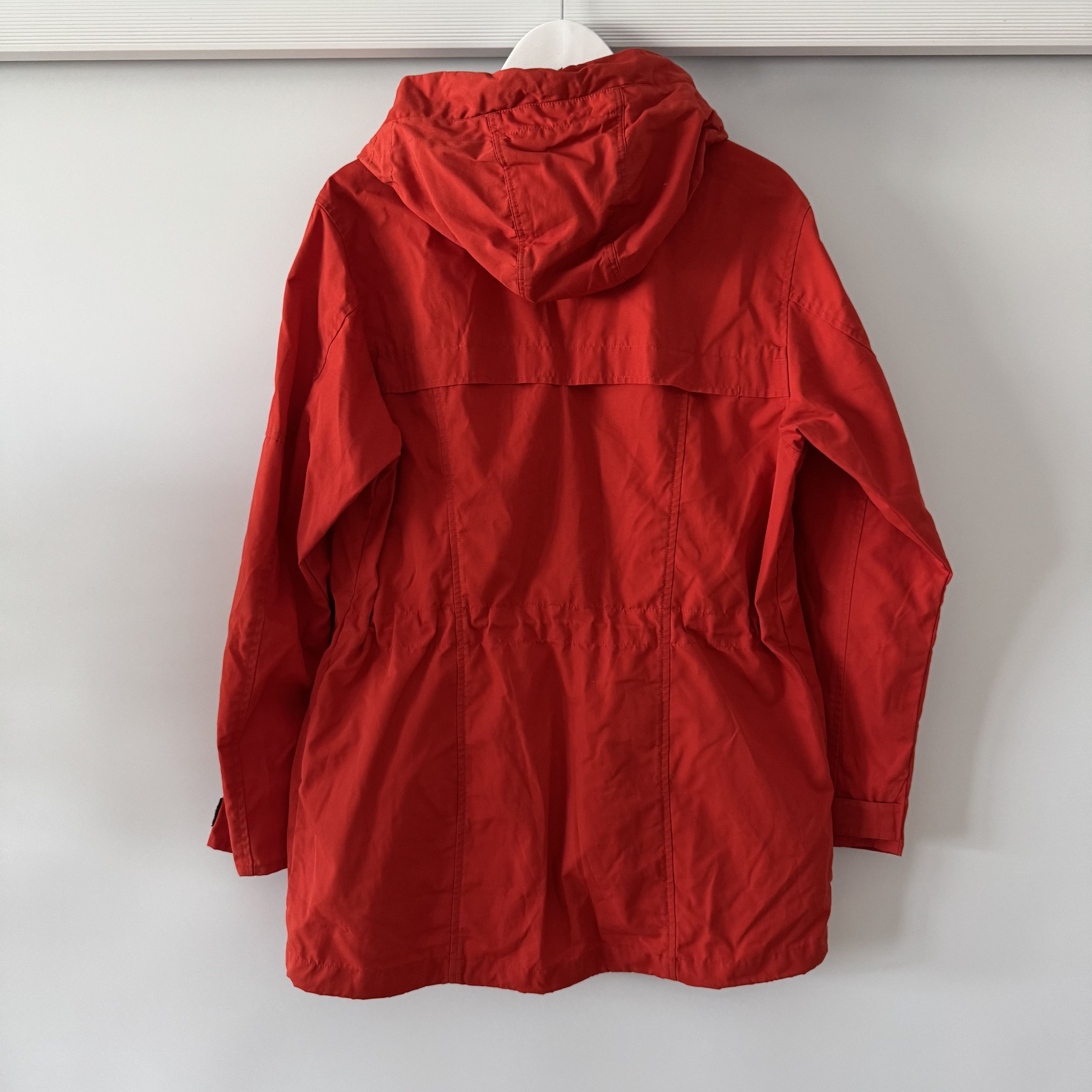 Arc'teryx Women's Sasta Sweden Outdoor Red/Orange Hooded Jacket Size M / US 6-8 / IT 42-44 - 4 Thumbnail